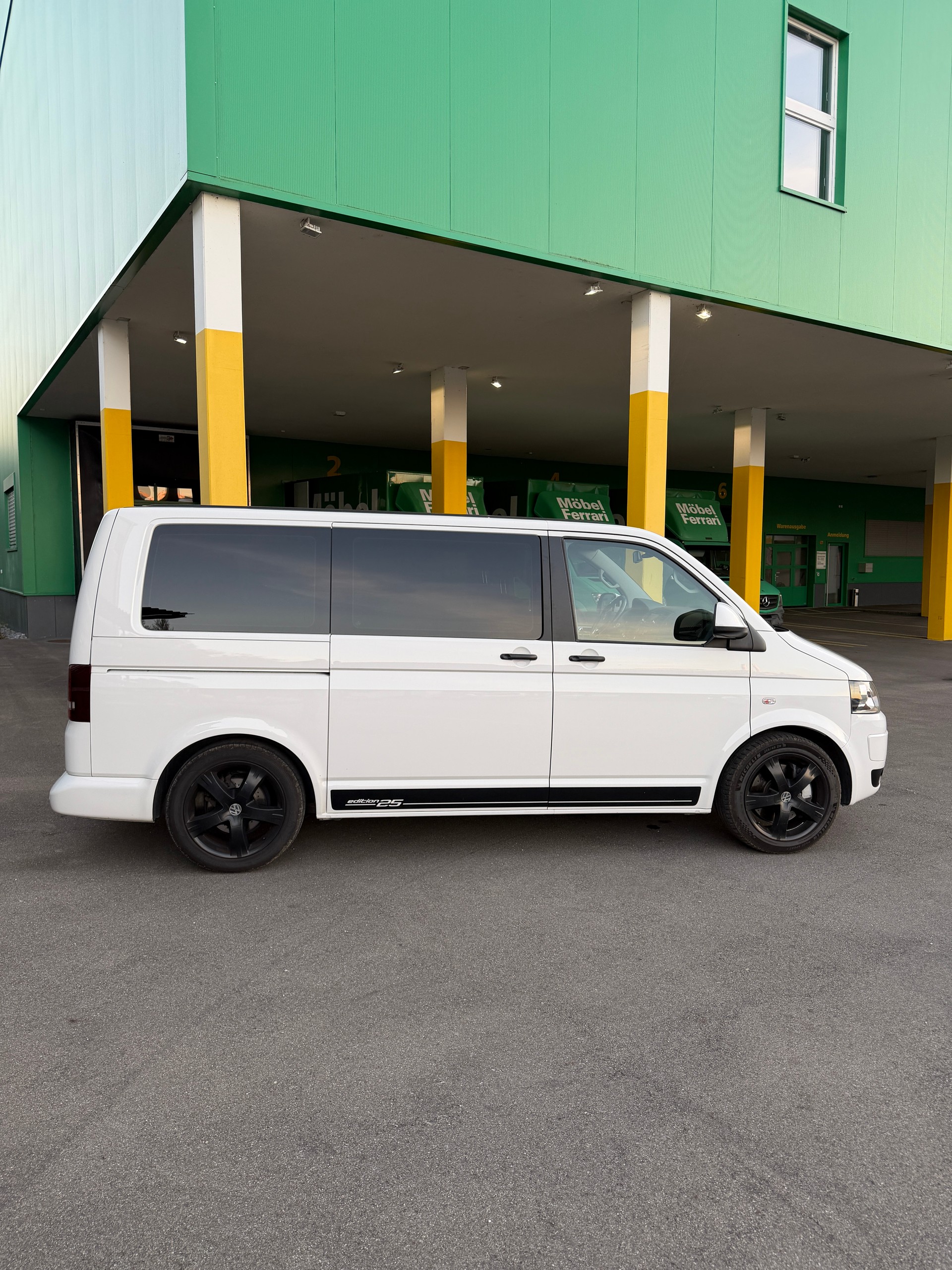 VW T5 Multivan 2.0 Bi-TDI CR Comfortline Edition 25-image-7