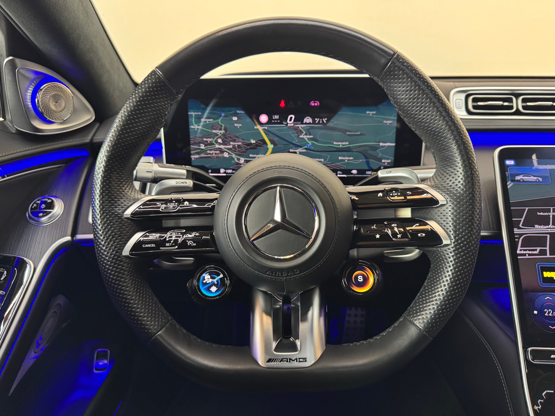MERCEDES-BENZ S 63 AMG E Performance 4Matic-image-15