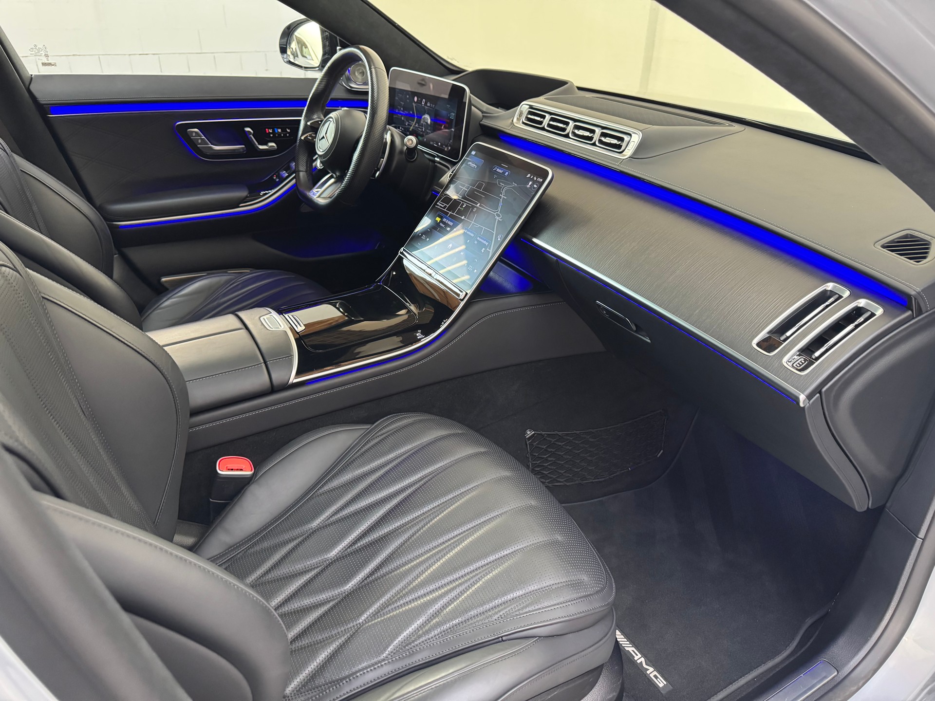 MERCEDES-BENZ S 63 AMG E Performance 4Matic-image-11