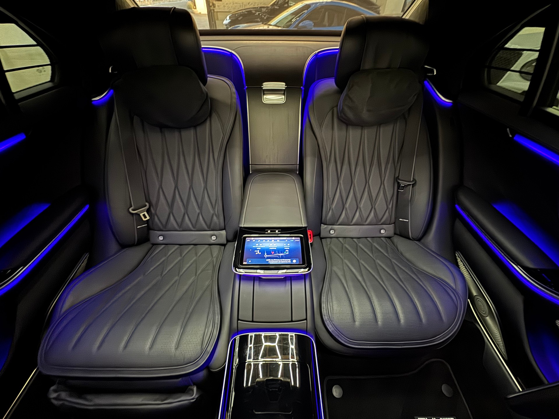 MERCEDES-BENZ S 63 AMG E Performance 4Matic-image-30