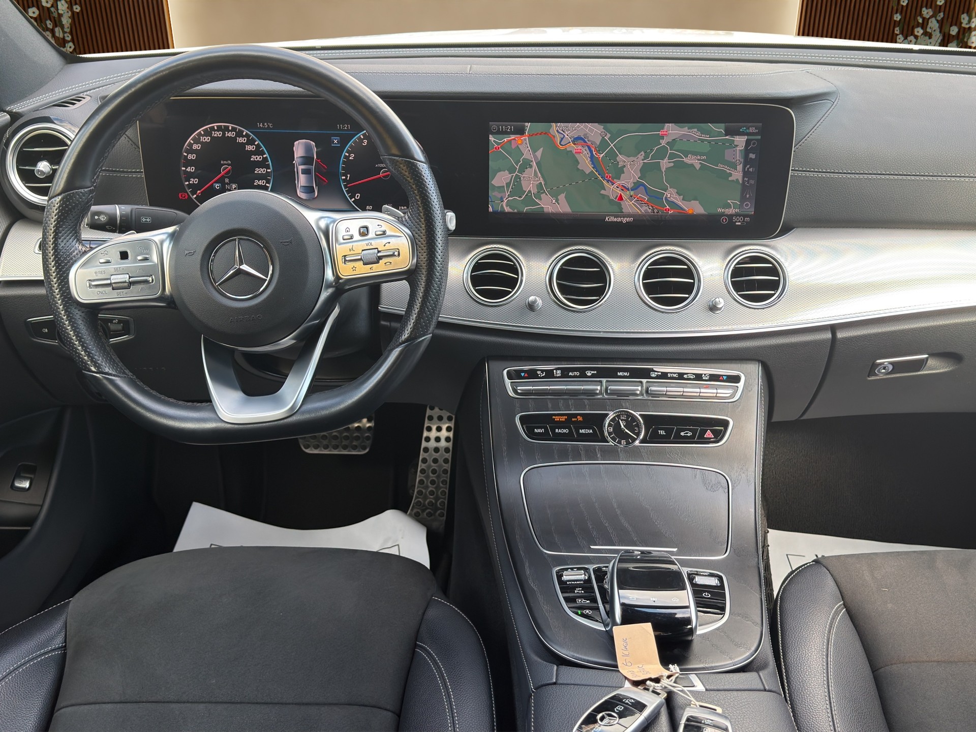MERCEDES-BENZ E 450 AMG Line 4Matic 9G-Tronic-image-9