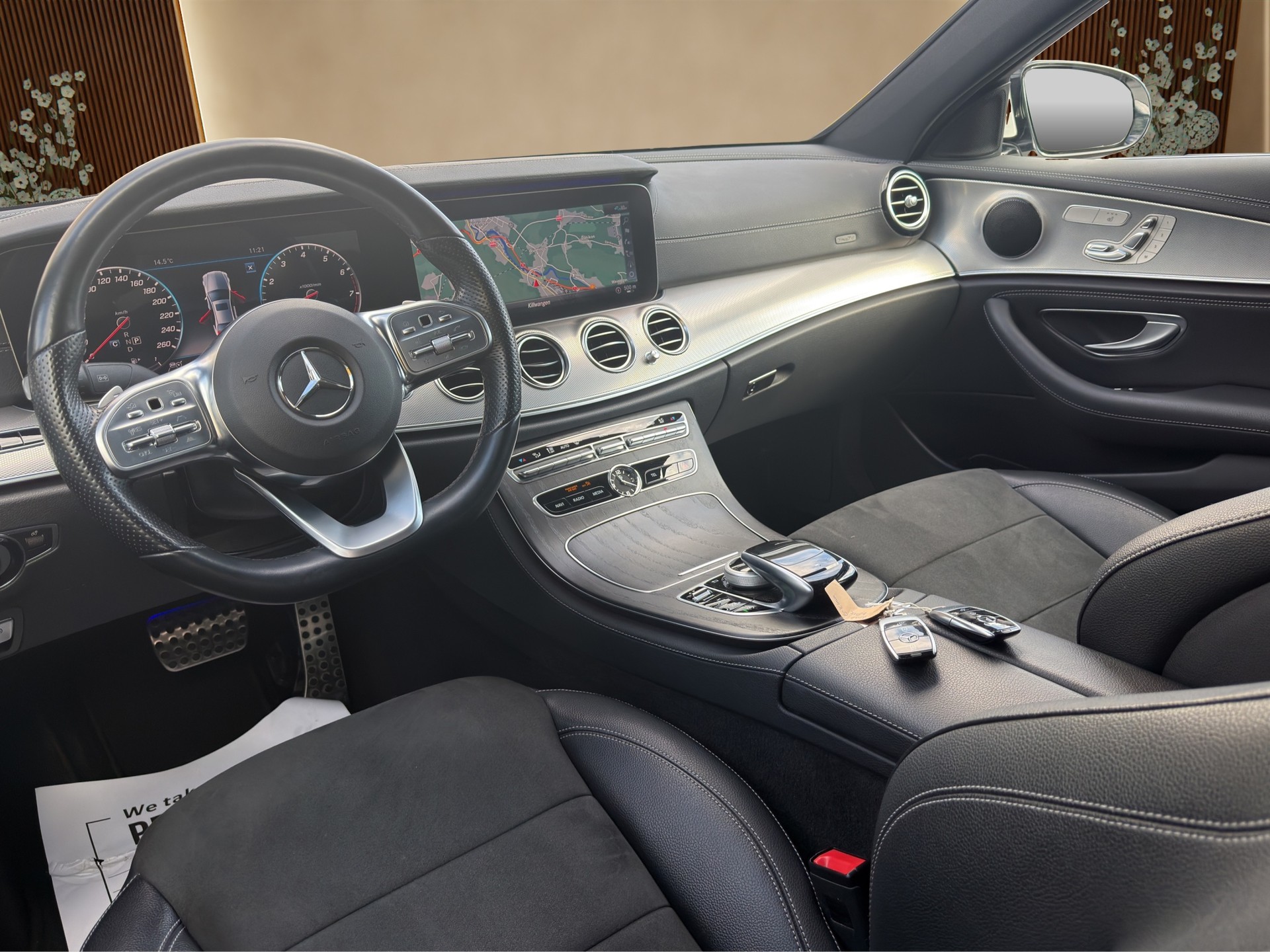 MERCEDES-BENZ E 450 AMG Line 4Matic 9G-Tronic-image-14
