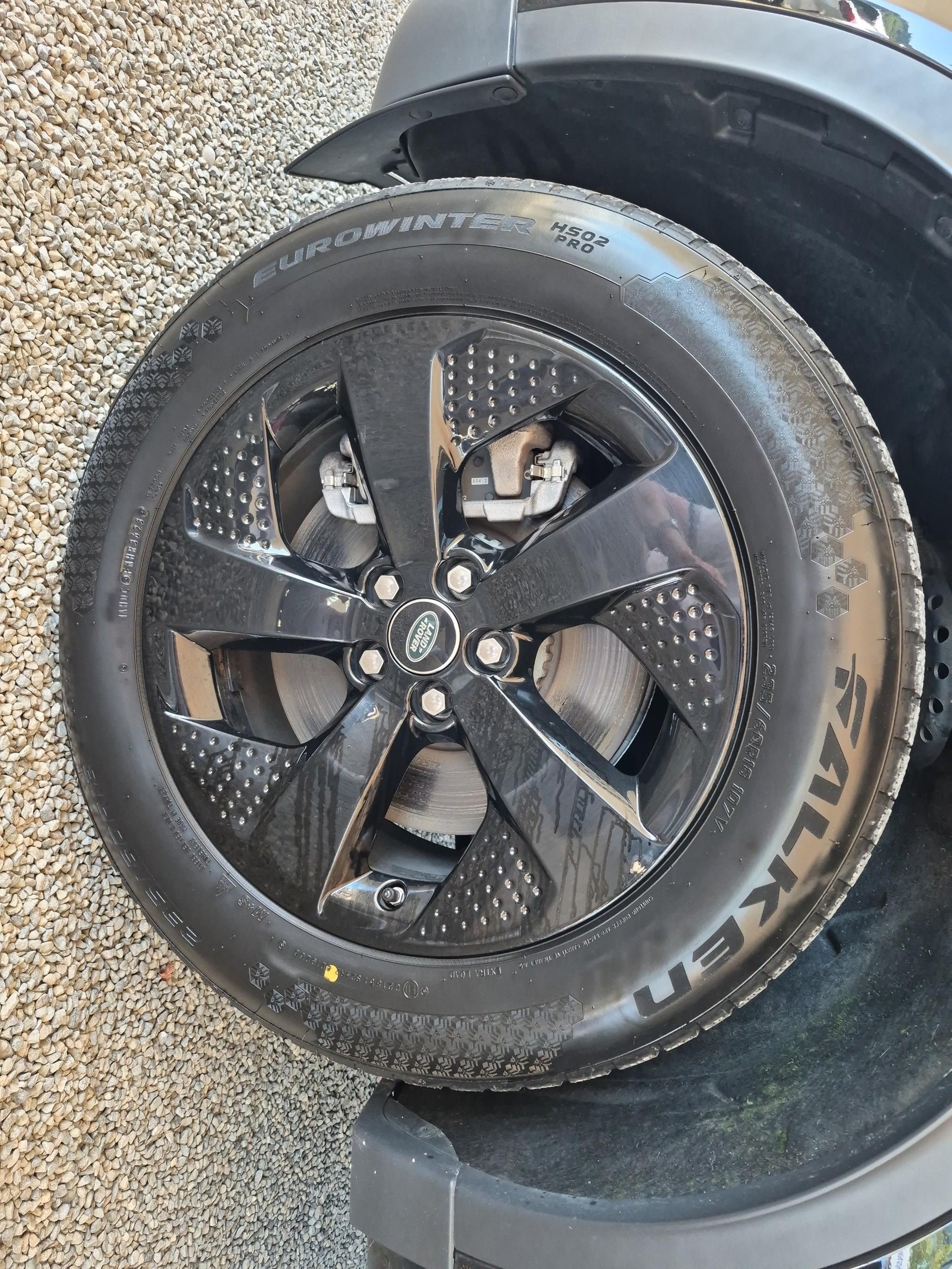 LAND ROVER Discovery Sport 2.0 SD4 200 SE-image-18
