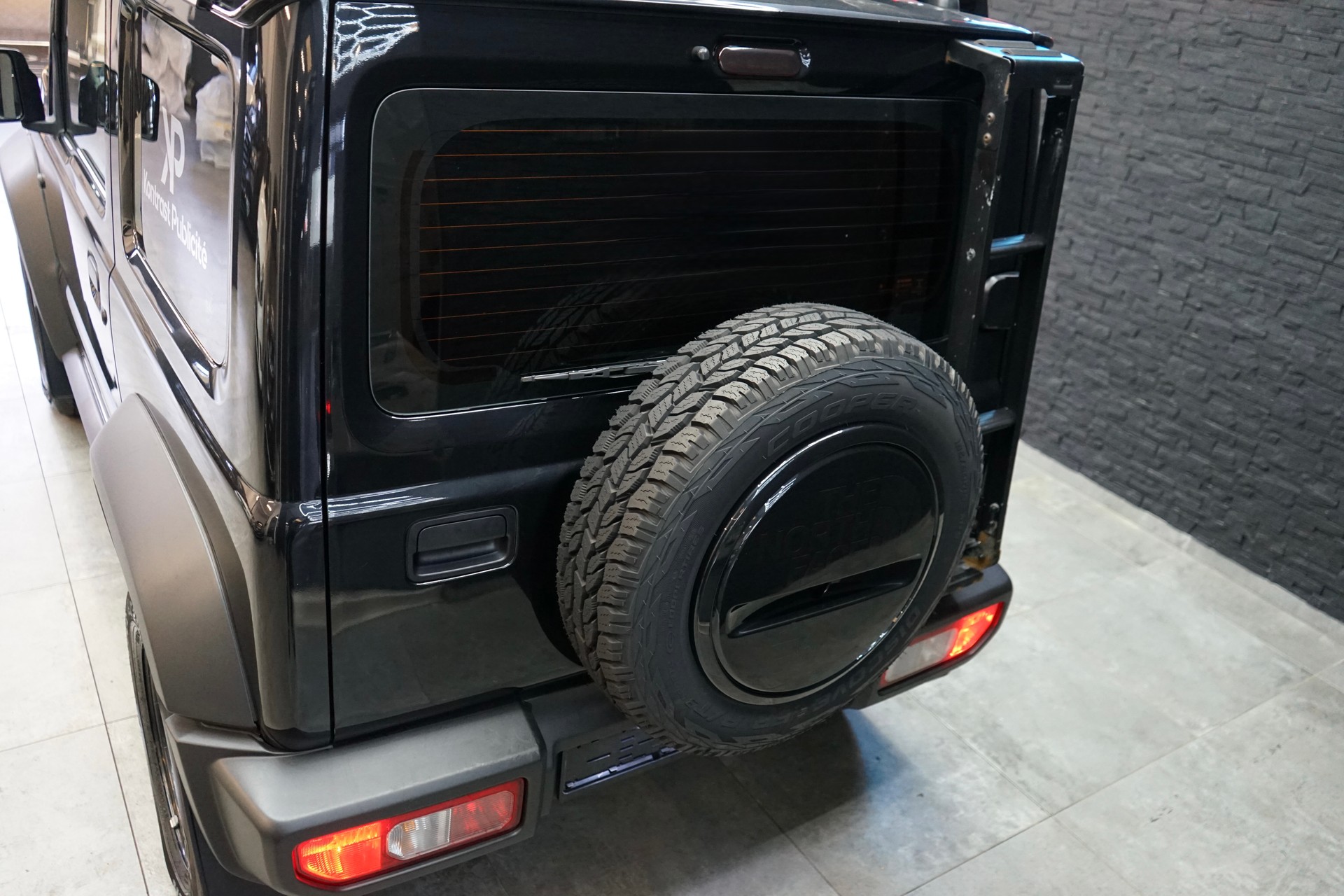 SUZUKI Jimny 1.5 Compact+ 4x4-image-14