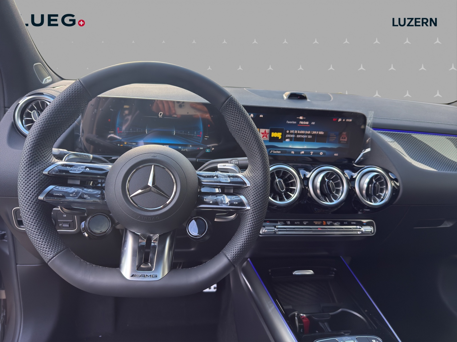 MERCEDES-BENZ GLA AMG 45 S 4Matic+ 8G-DCT-image-10