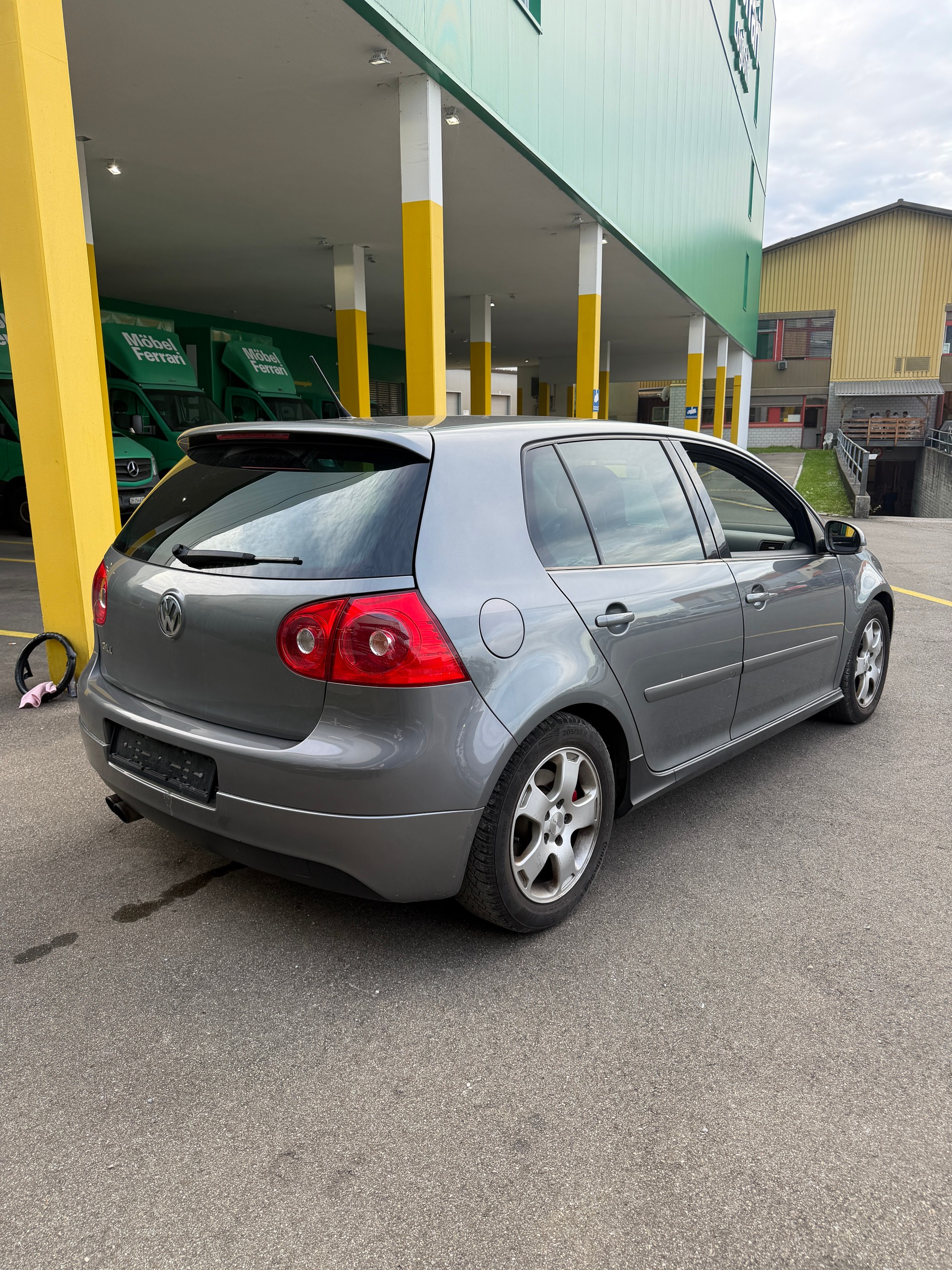 VW Golf 2.0 TFSI GTI-image-6