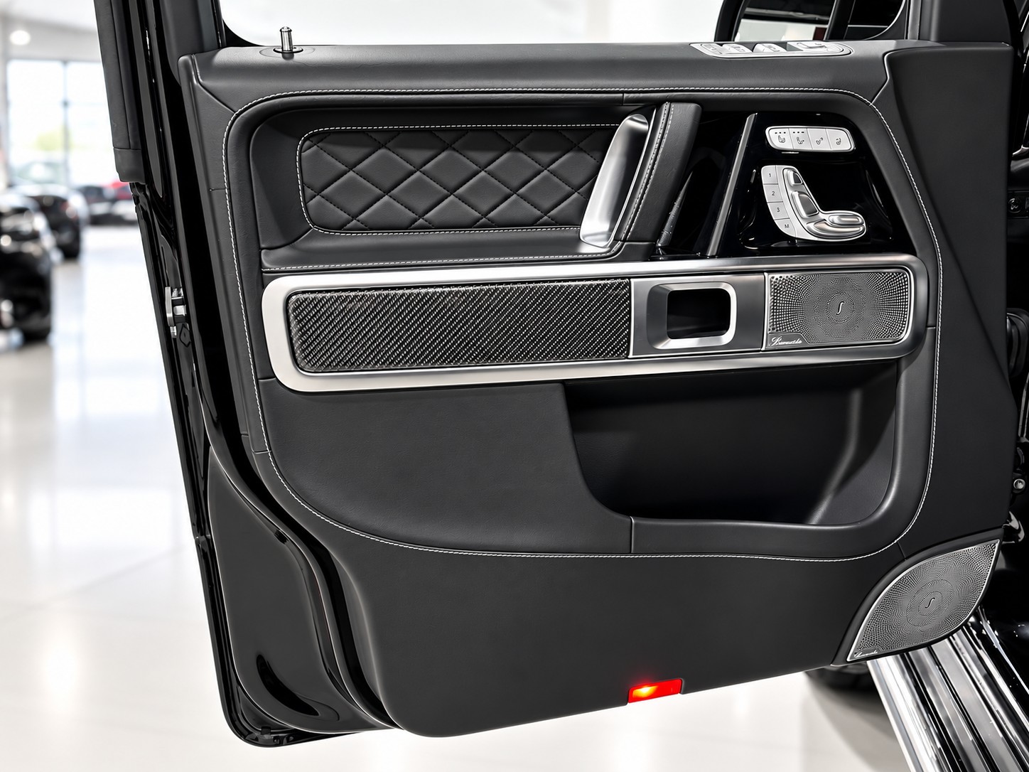 MERCEDES-BENZ G 400 d Stronger Than Time Ed. G63 Umbau-image-24