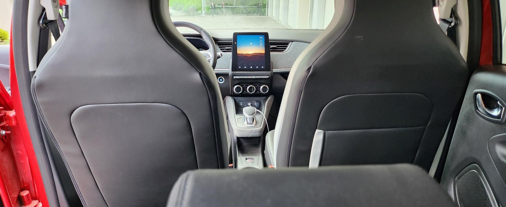 RENAULT Zoe Intens R135 (Batterie Miete)-image-8