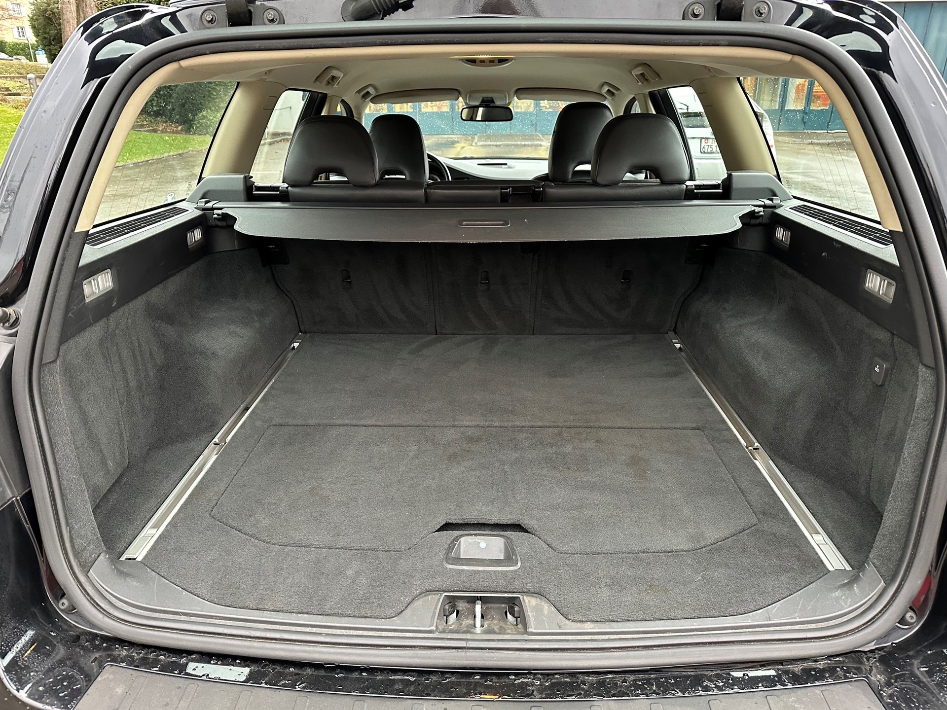 VOLVO V70 T6 AWD Summum Geartronic-image-15