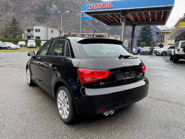 AUDI A1 Sportback 1.4 TFSI Ambition-image-7