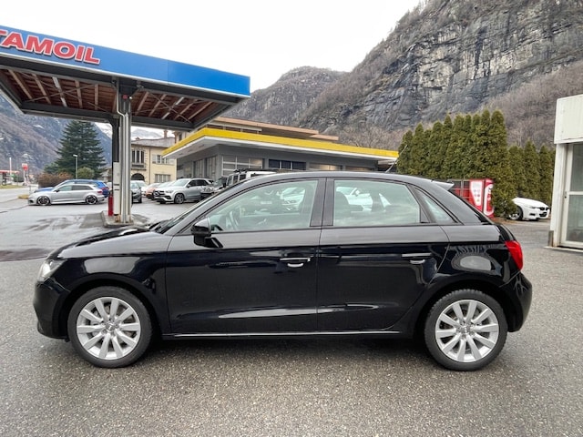 AUDI A1 Sportback 1.4 TFSI Ambition-image-2