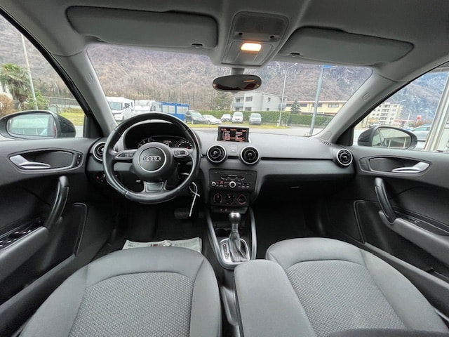AUDI A1 Sportback 1.4 TFSI Ambition-image-8