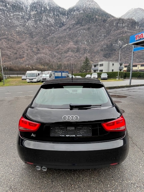 AUDI A1 Sportback 1.4 TFSI Ambition-image-5
