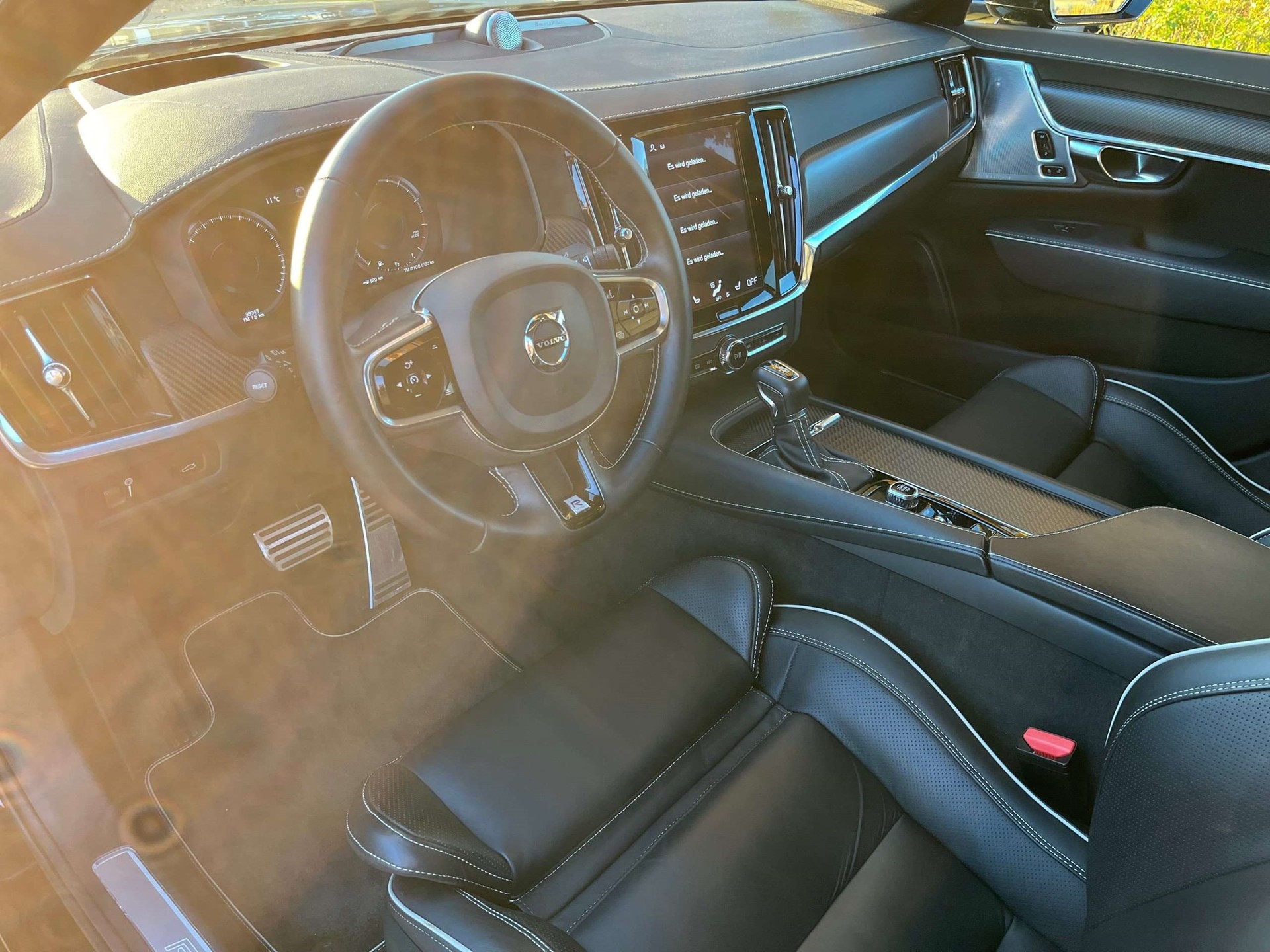 VOLVO S90 T6 AWD R-Design Geartronic-image-13