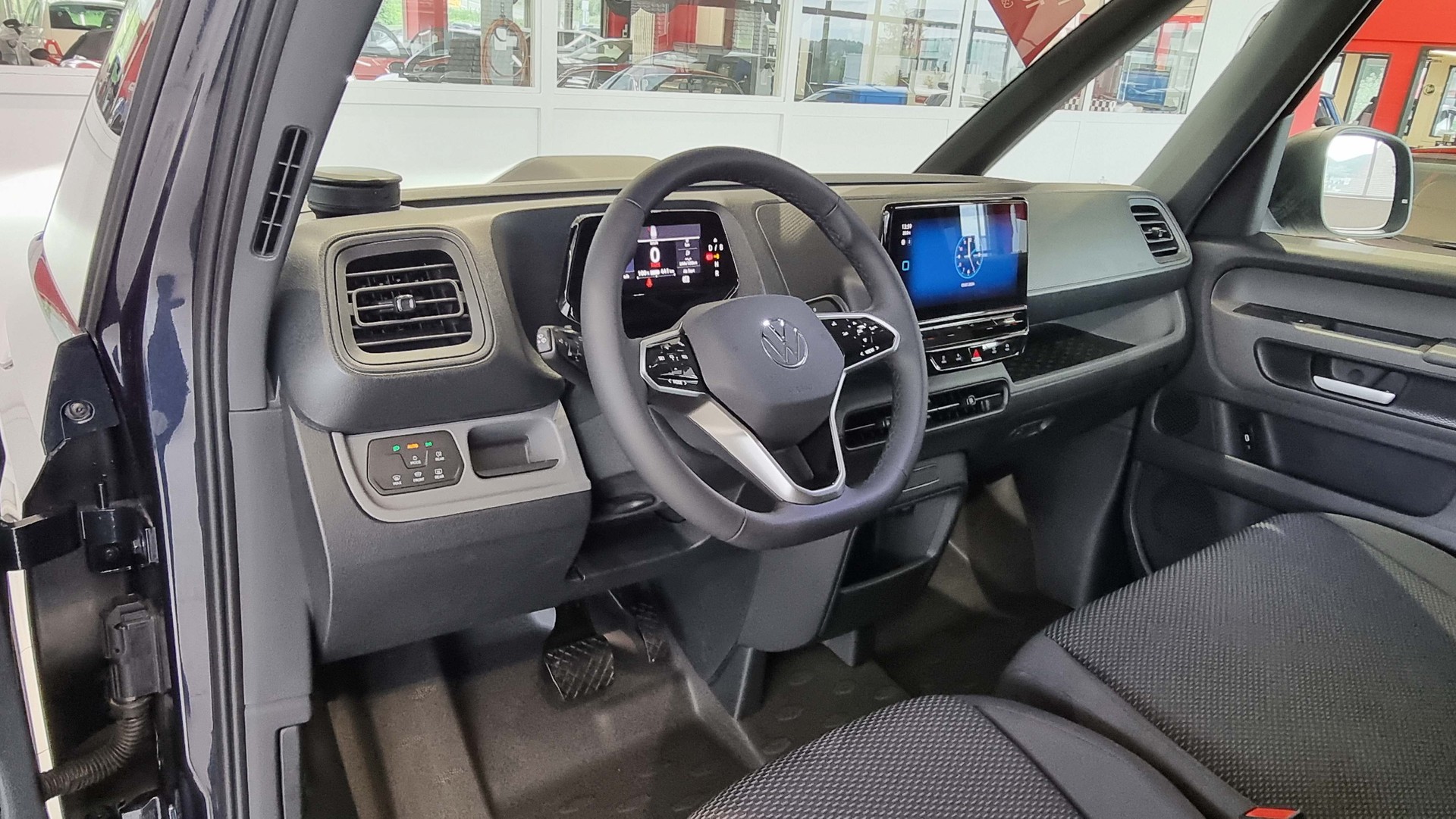 VW ID.Buzz Cargo 77kWh Business-image-14
