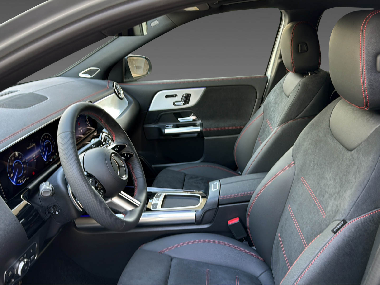 MERCEDES-BENZ EQA 350 4M Swiss Star-image-8