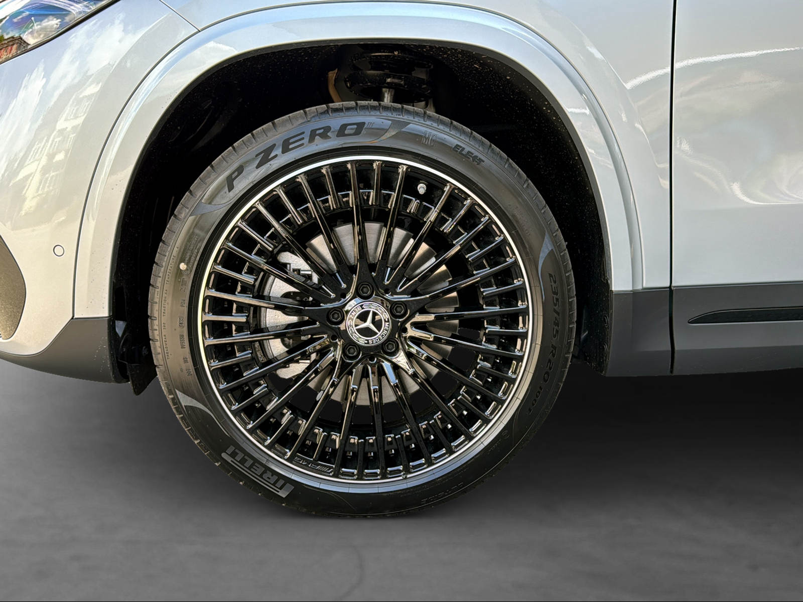 MERCEDES-BENZ EQA 350 4M Swiss Star-image-5