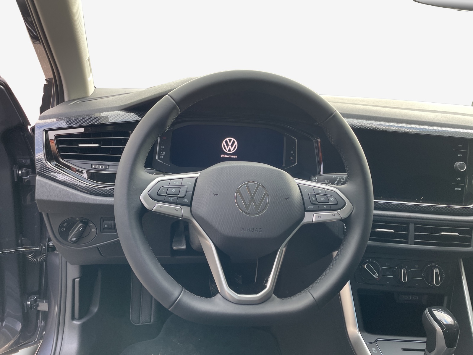 VW Polo 1.0 TSI Life DSG-image-9