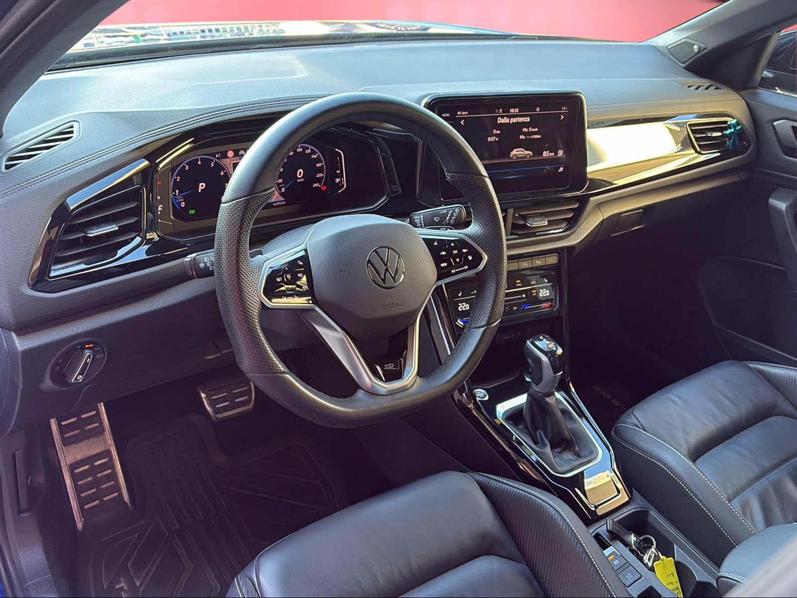 VW T-Roc 1.5 TSI R-Line DSG-image-4