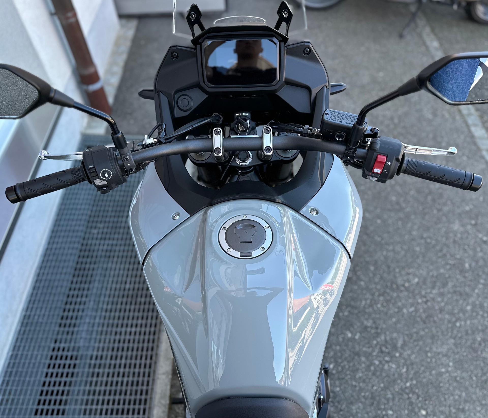 HONDA XL 750 Transalp - manuell-image-8