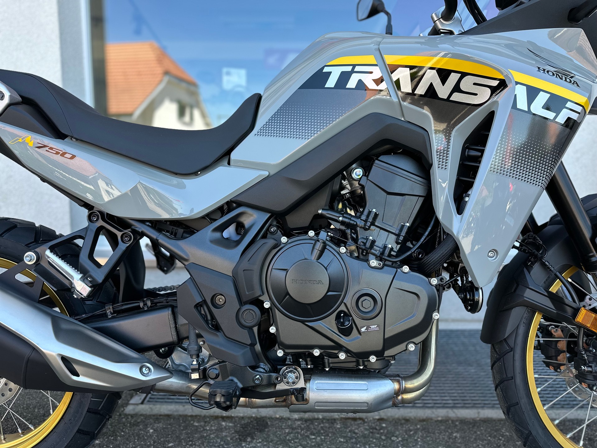 HONDA XL 750 Transalp - manuell-image-6