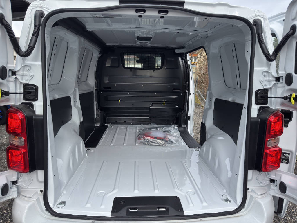 TOYOTA PROACE Van L1 75KWh Comfort-image-15