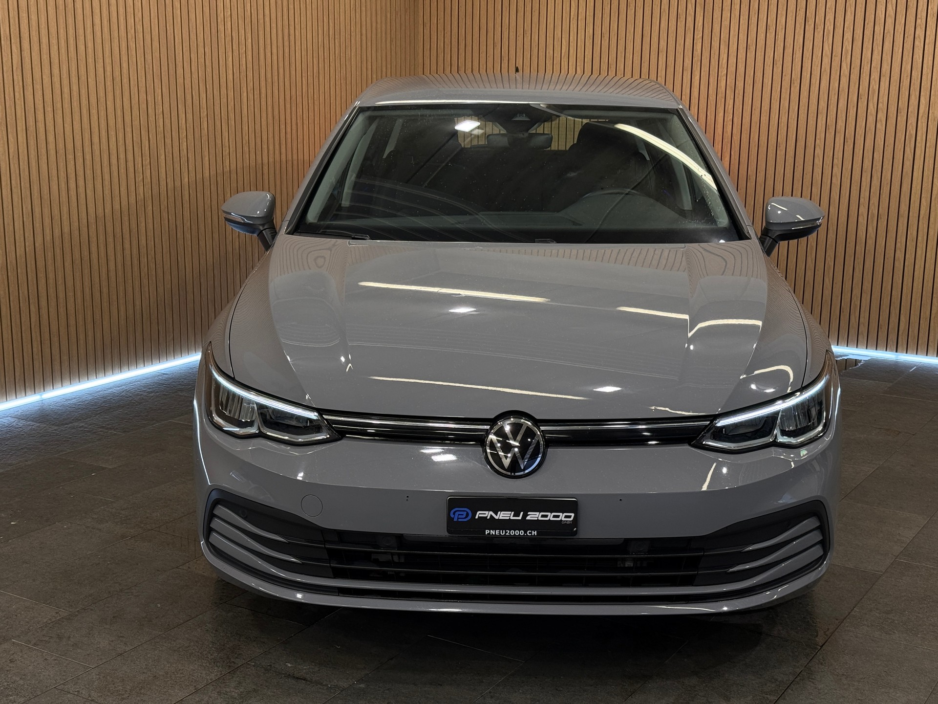 VW Golf 2.0 TDI Life-image-1