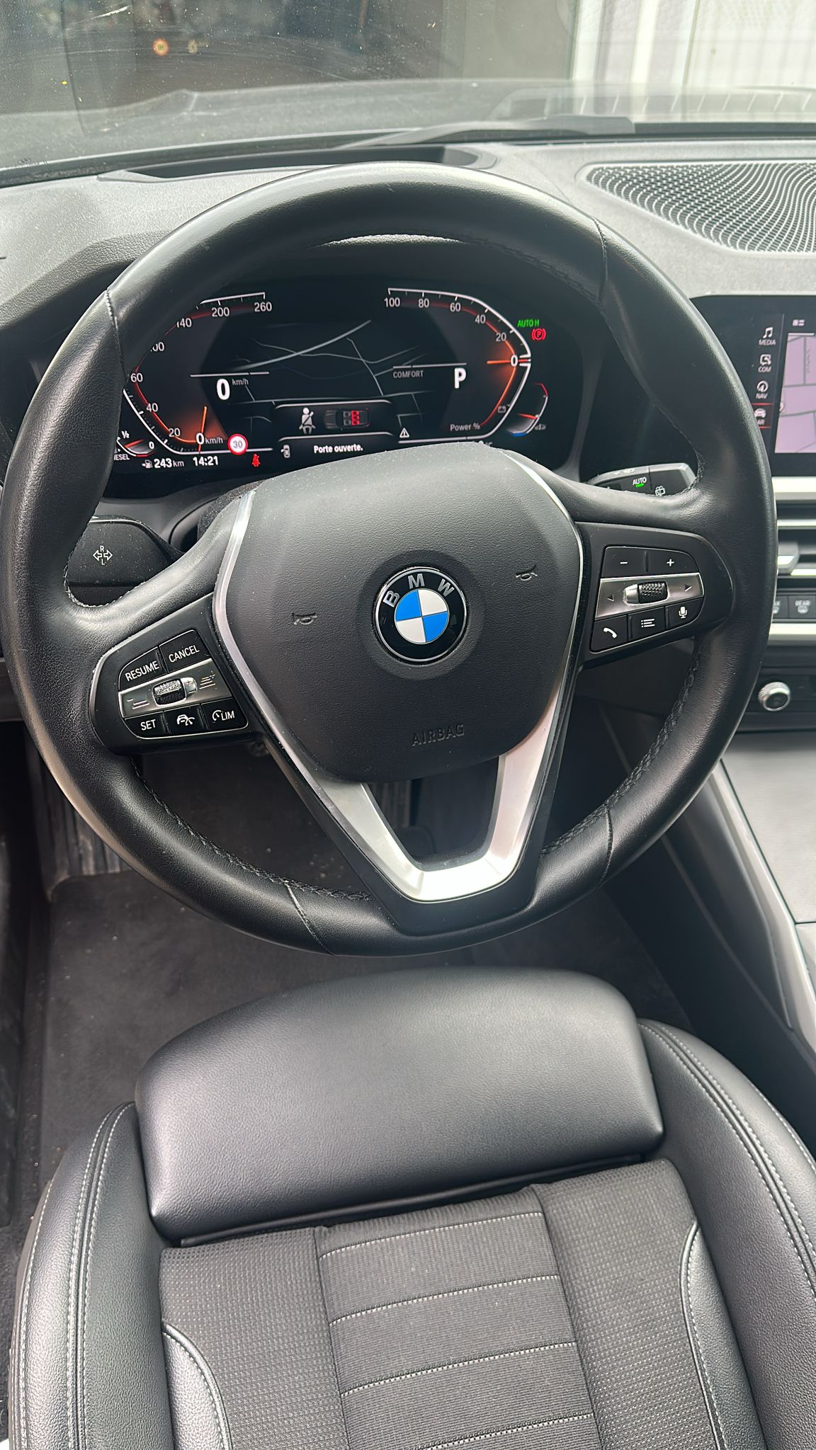 BMW 320d xDrive Touring Steptronic Fleet Edition-image-4