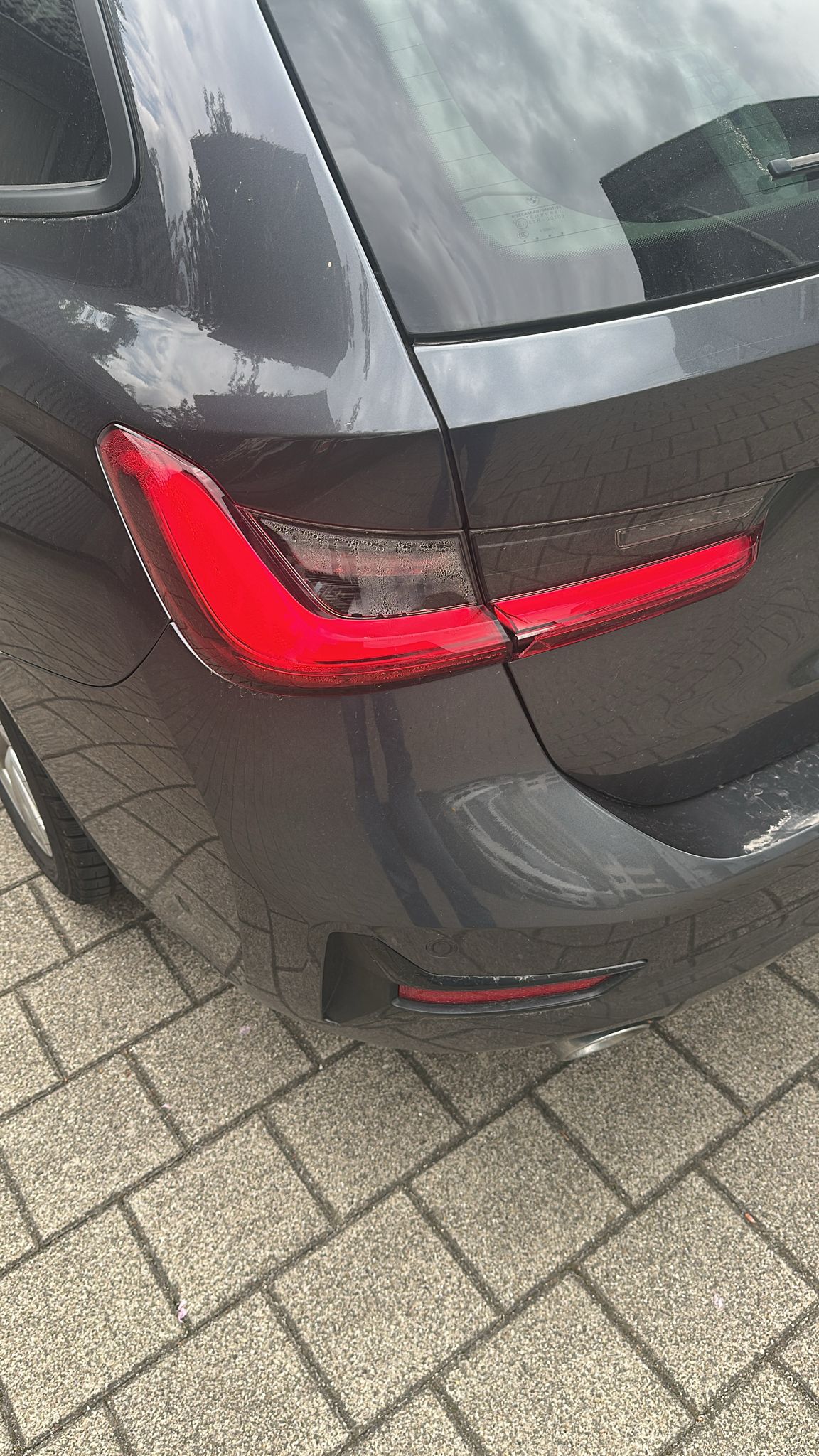 BMW 320d xDrive Touring Steptronic Fleet Edition-image-5