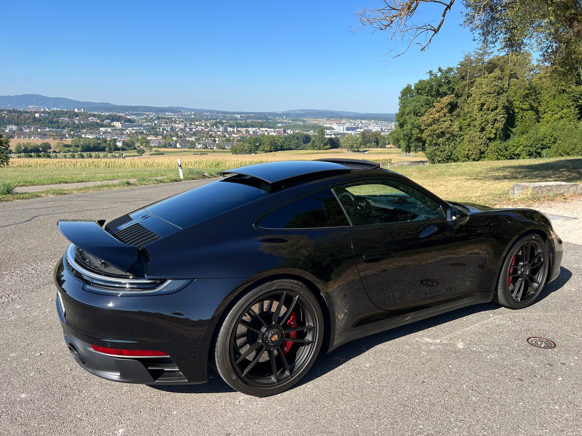 PORSCHE 911 Carrera 4 GTS PDK-image-5