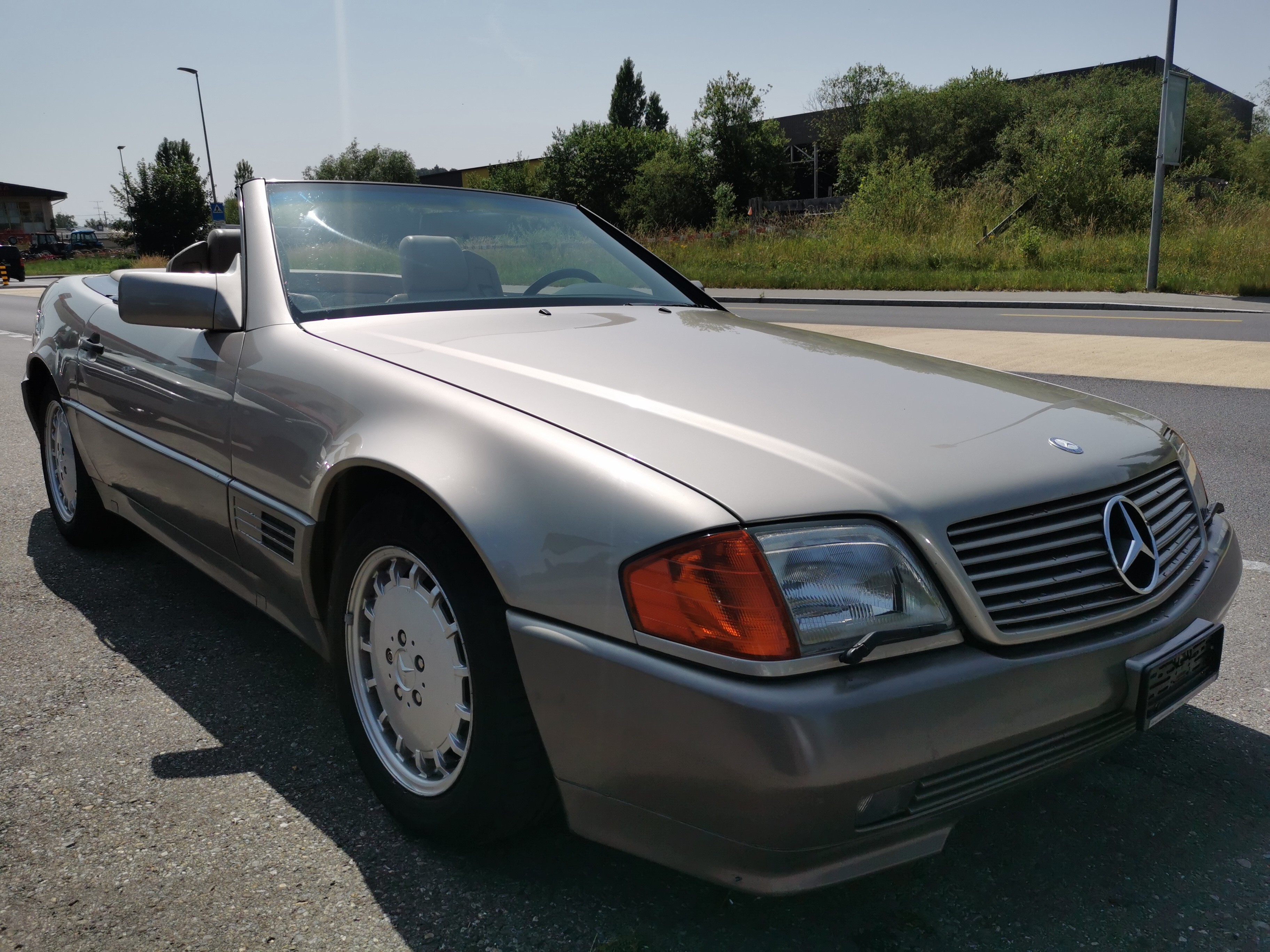 MERCEDES-BENZ SL 500 Automatic (Cabriolet) Mercedes-Benz MERCEDES-BENZ SL 500 Automatic (Cabriolet)