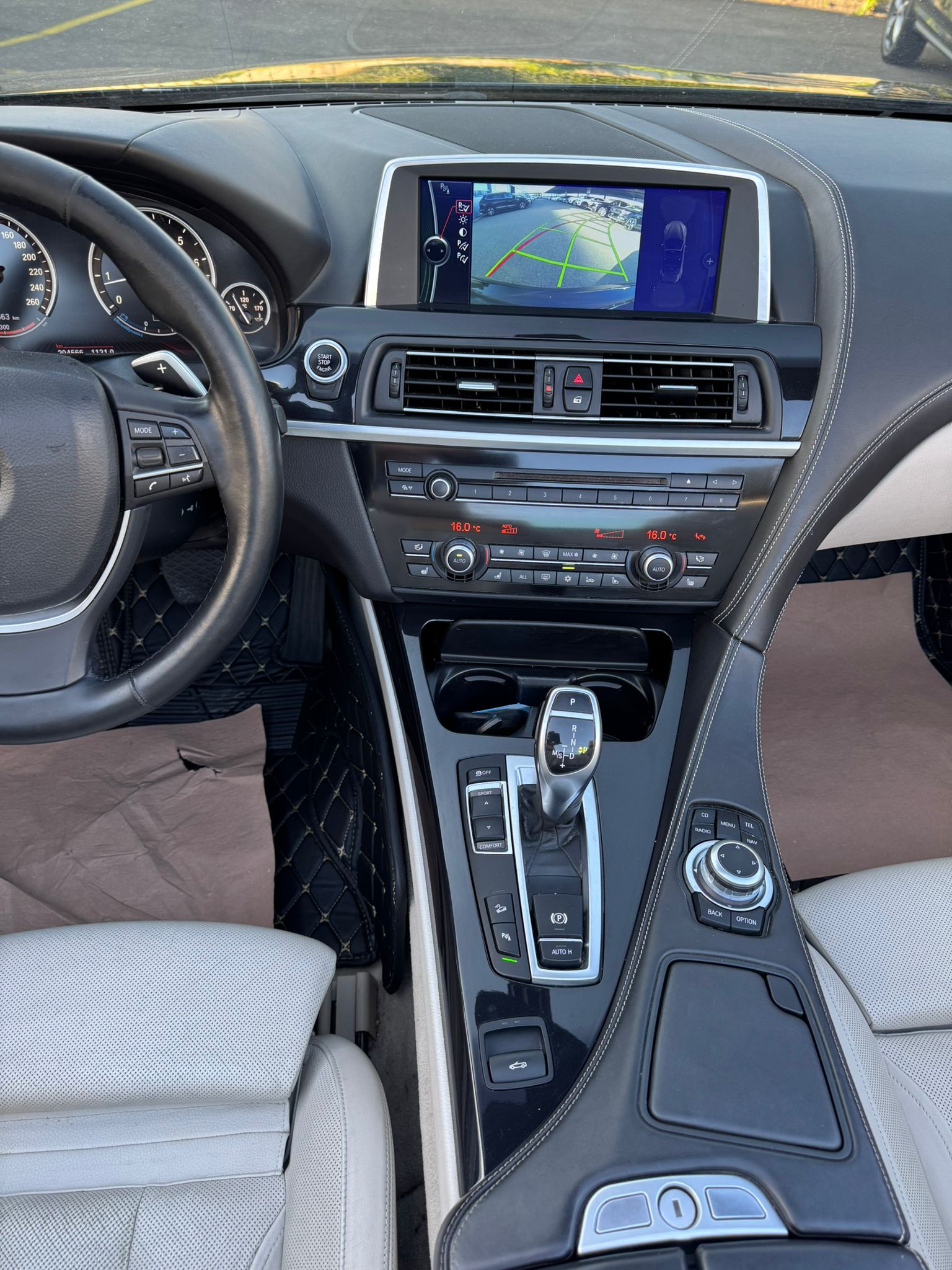 BMW 650i Cabrio xDrive-image-15