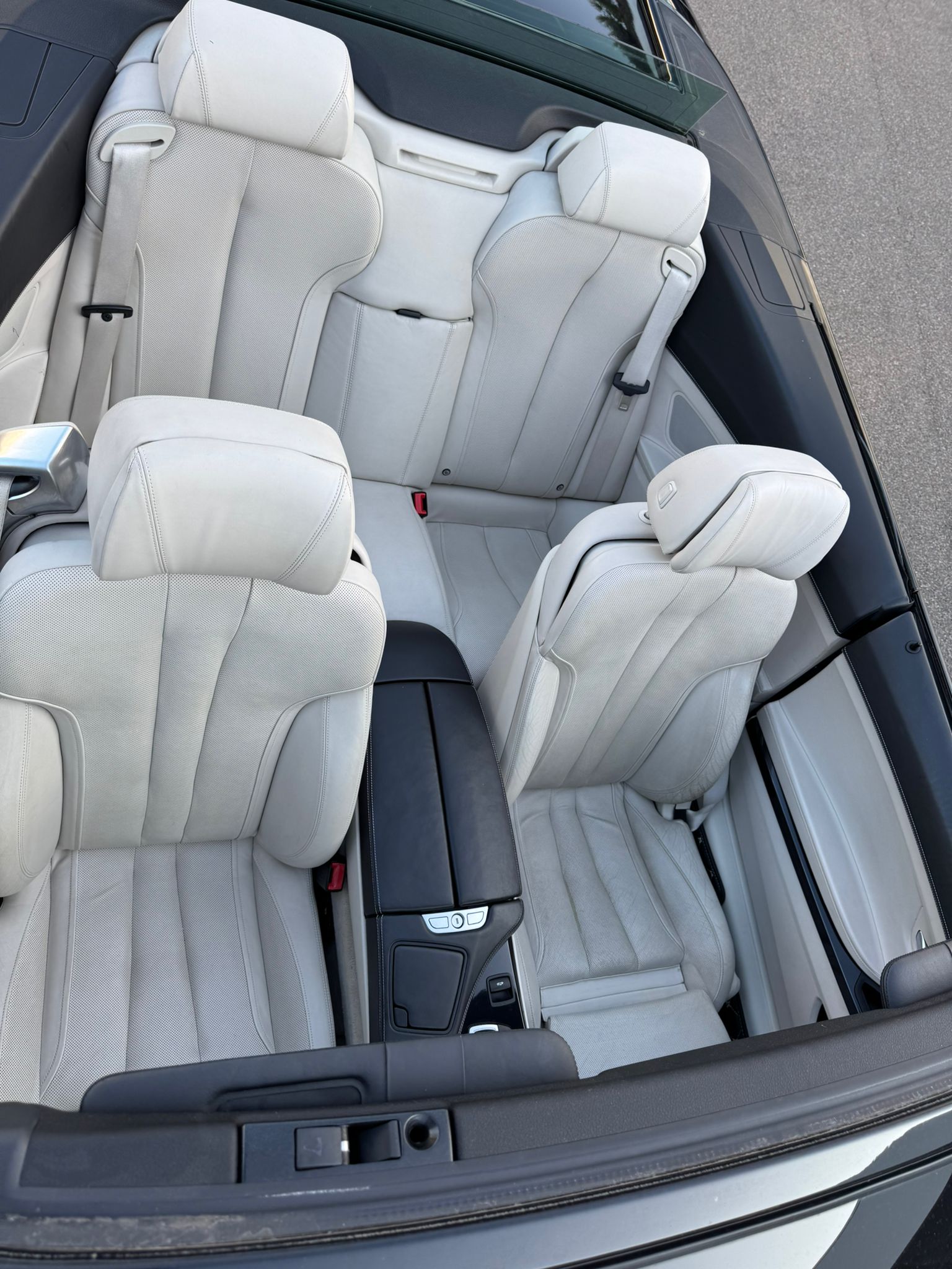 BMW 650i Cabrio xDrive-image-12
