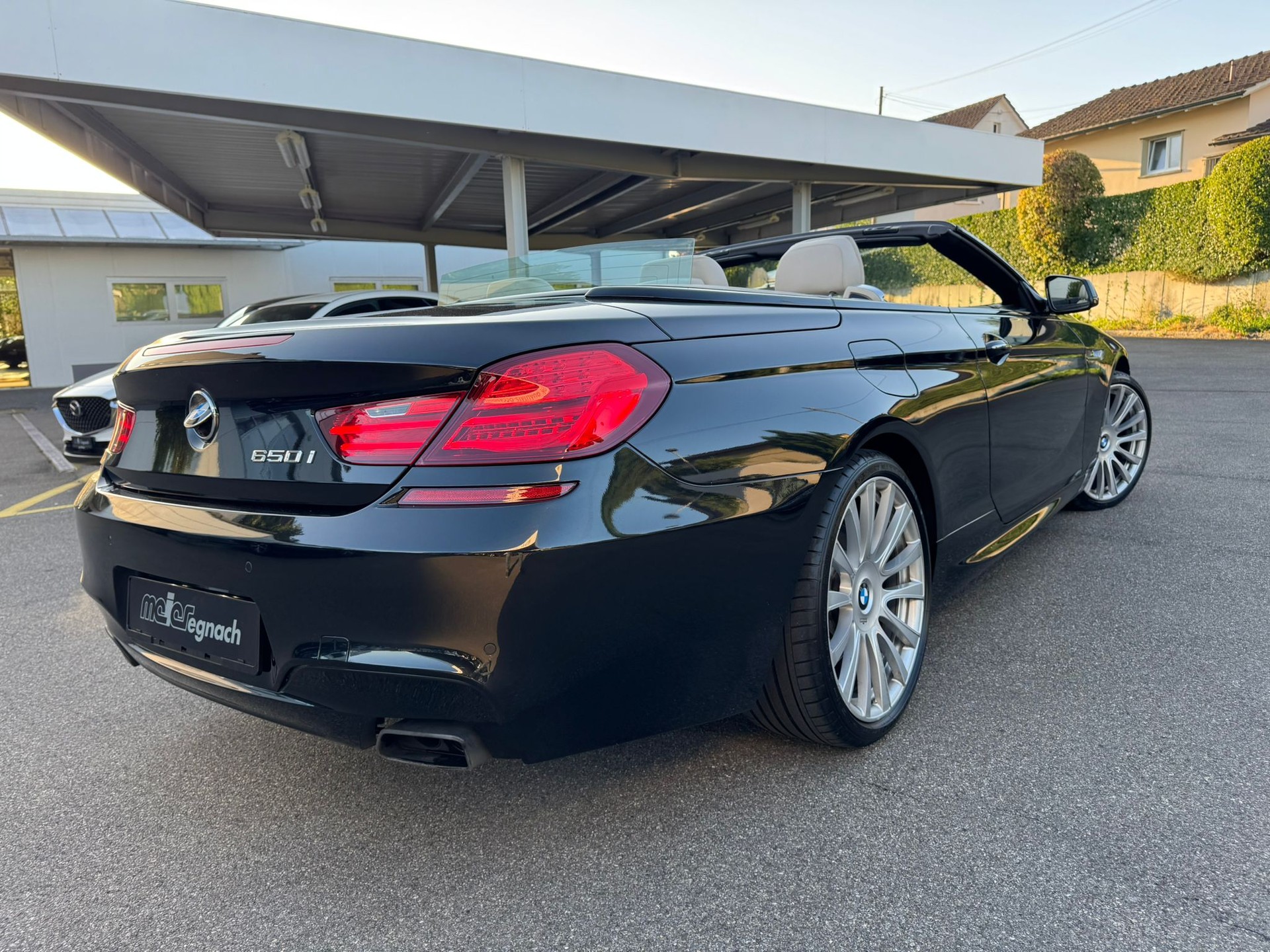 BMW 650i Cabrio xDrive-image-8