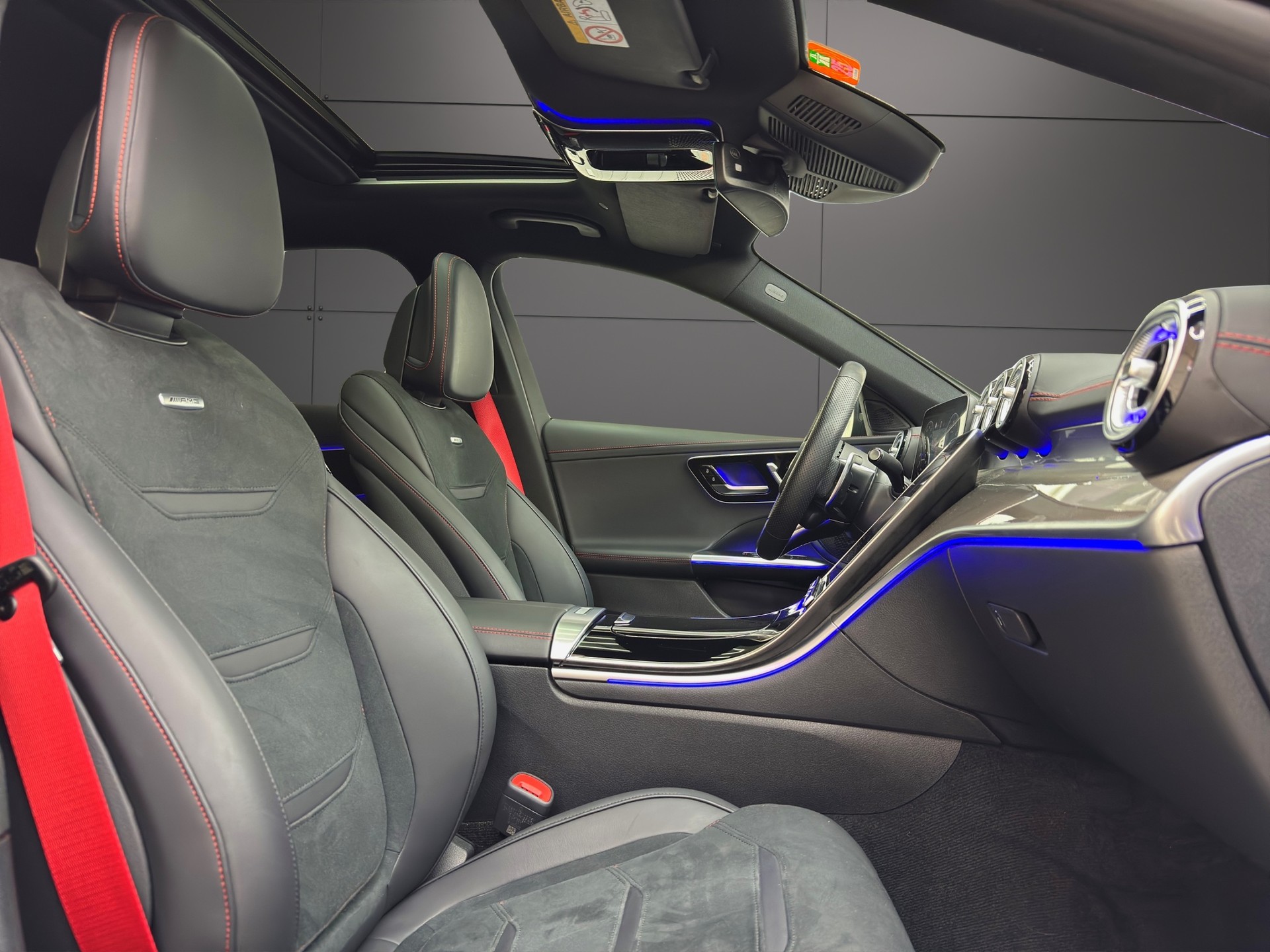 MERCEDES-BENZ C 43 AMG 4 Matic-image-13
