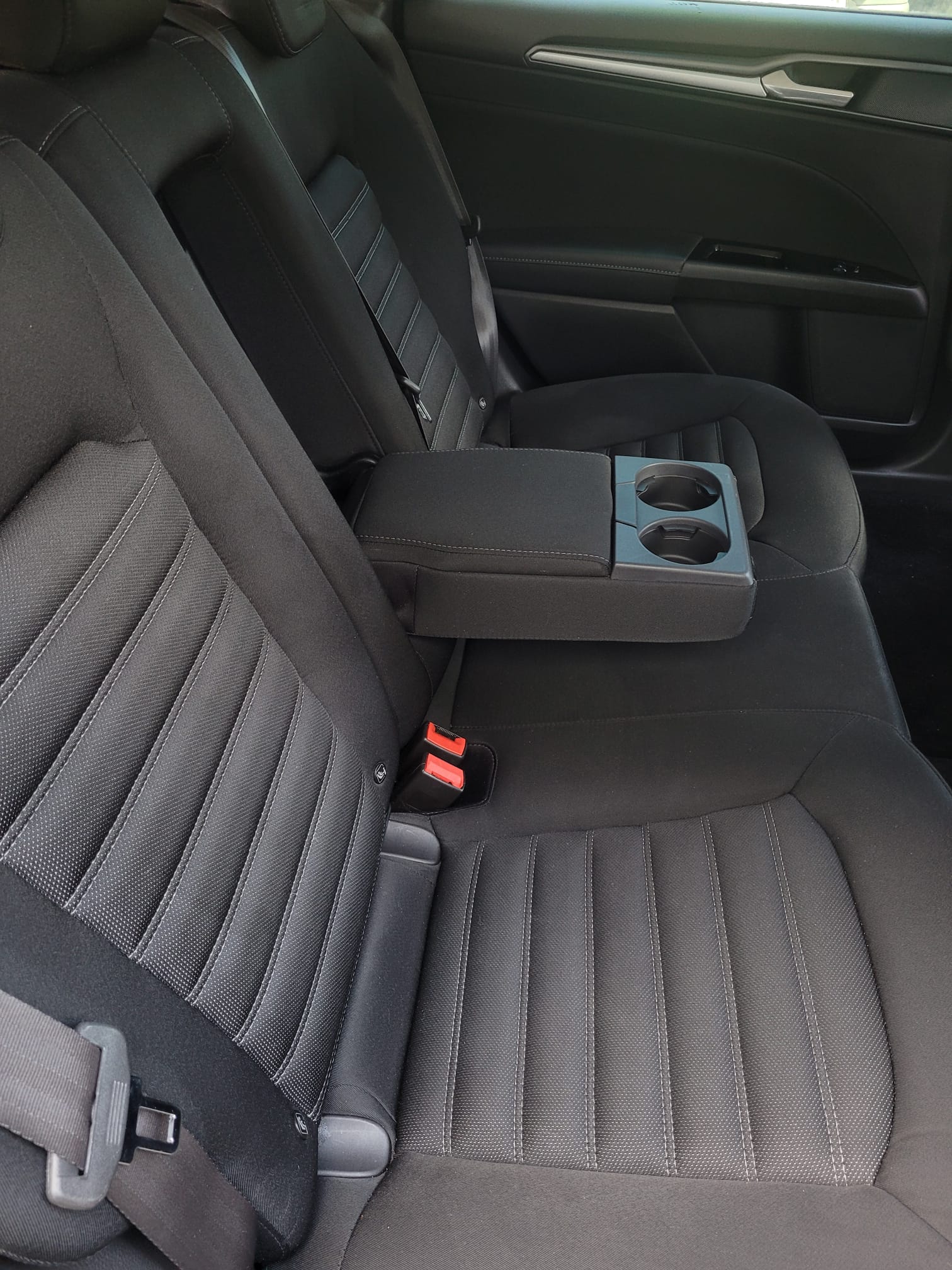 FORD FORD Ford Mondeo Mk5 1.6 TDCi ( zweiter Radsatz)-image-12
