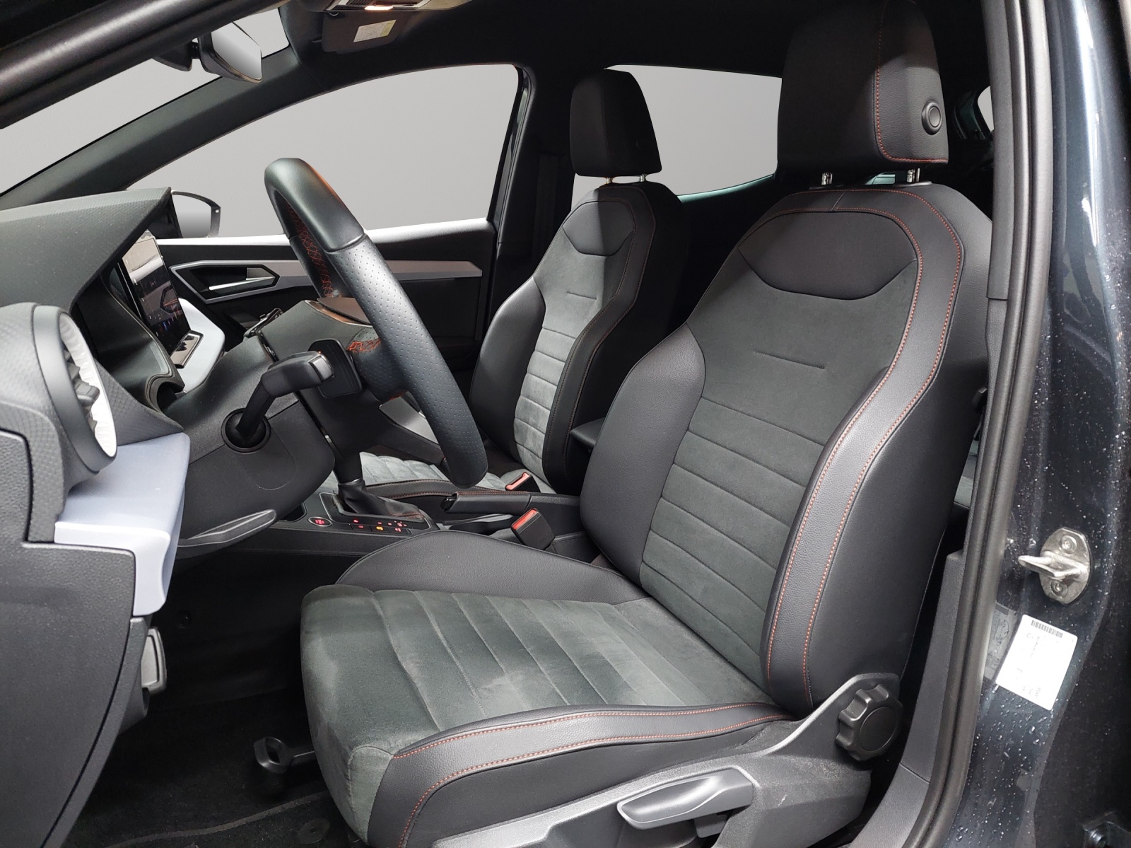 SEAT Ibiza 1.0 EcoTSI FR DSG-image-5