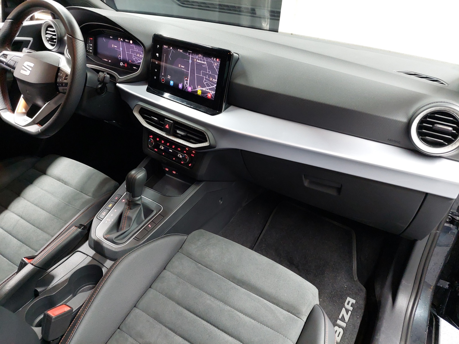 SEAT Ibiza 1.0 EcoTSI FR DSG-image-9