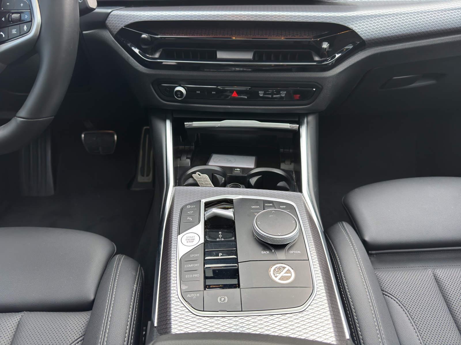 BMW 320d xDr 48V Tour M Sport-image-15