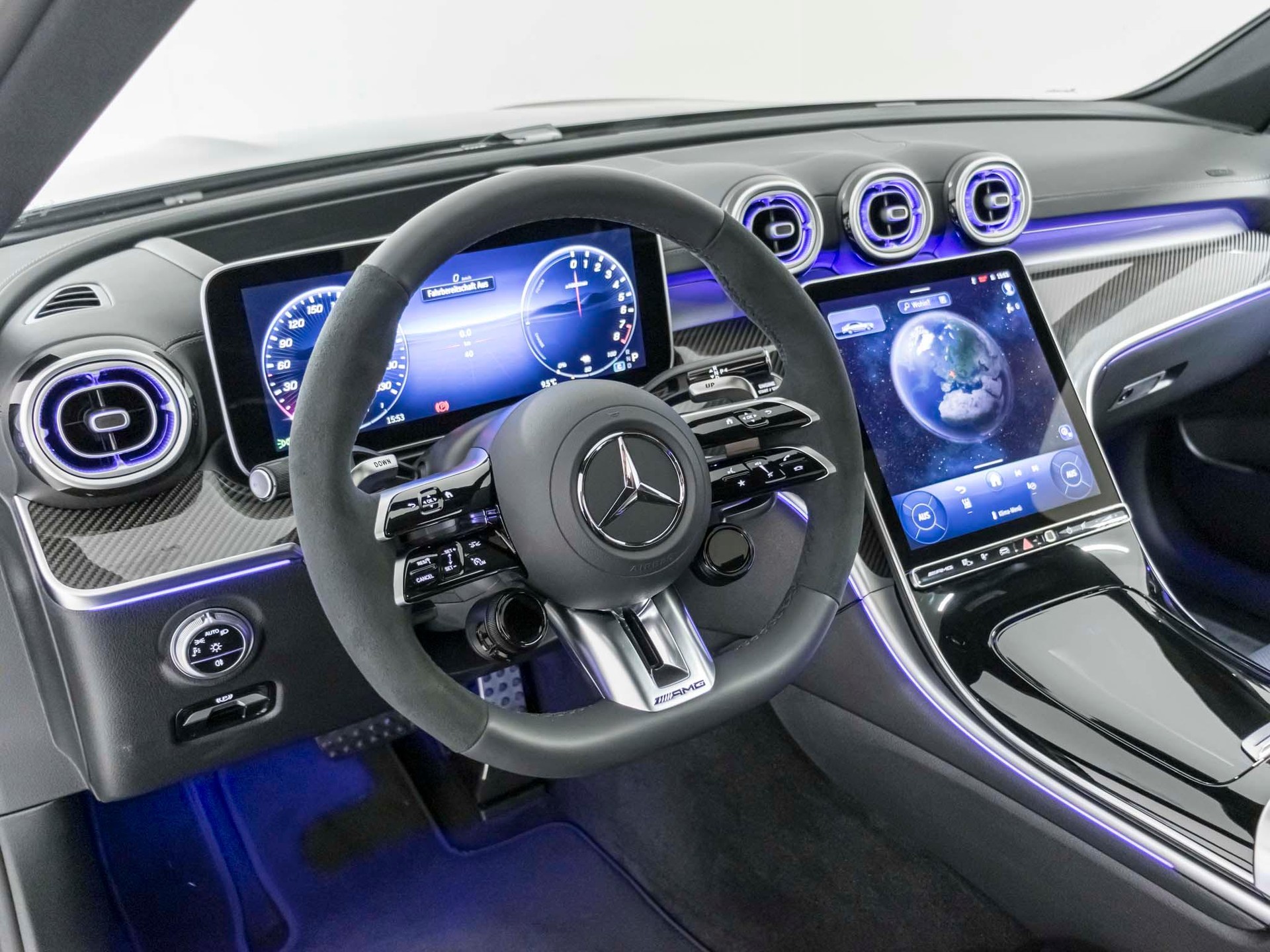 MERCEDES-BENZ C 63 S AMG E PERFORMANCE "Executive Edition"-image-10