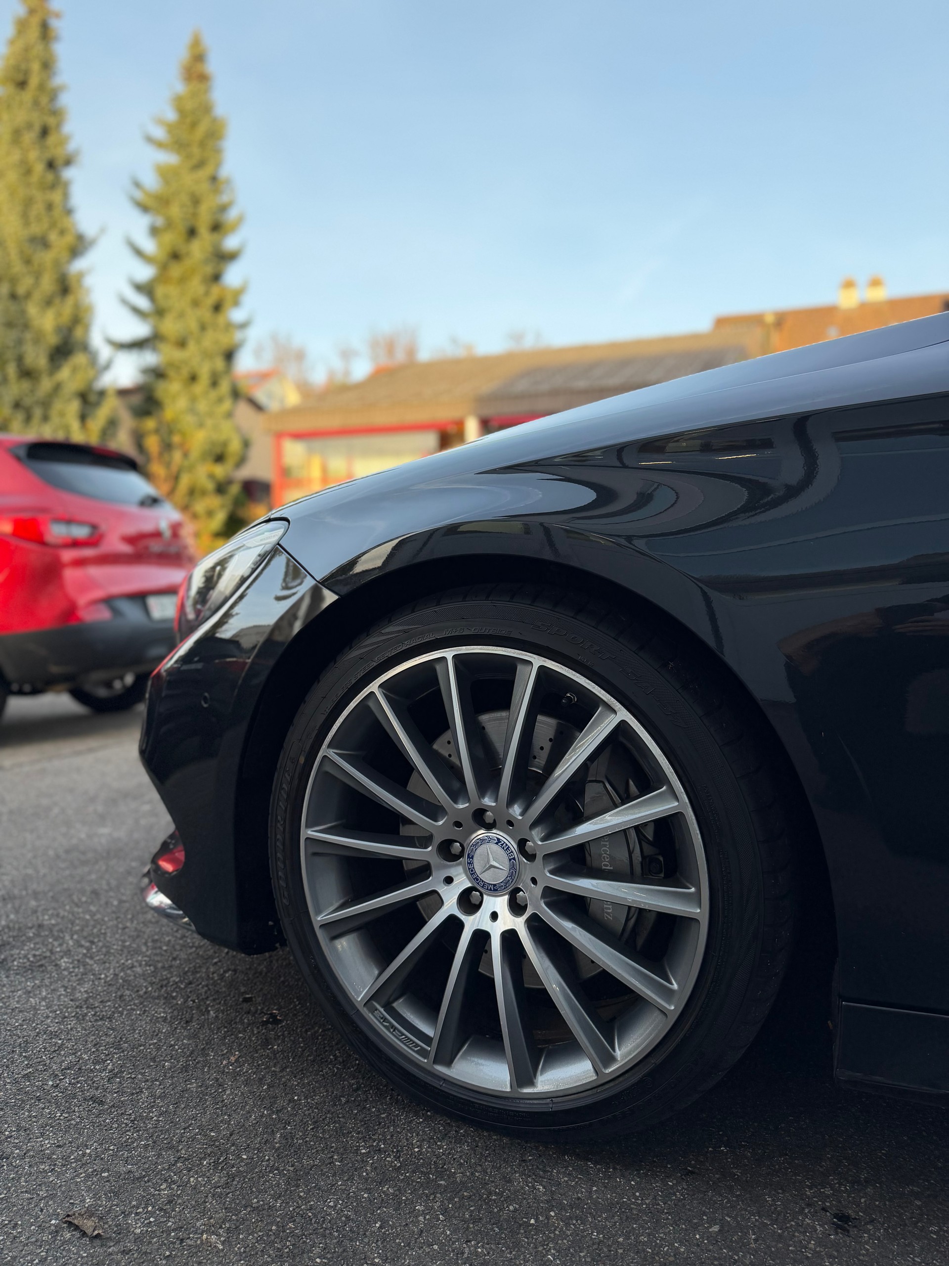 MERCEDES-BENZ S 500 Coupé 4Matic 7G-Tronic-image-4