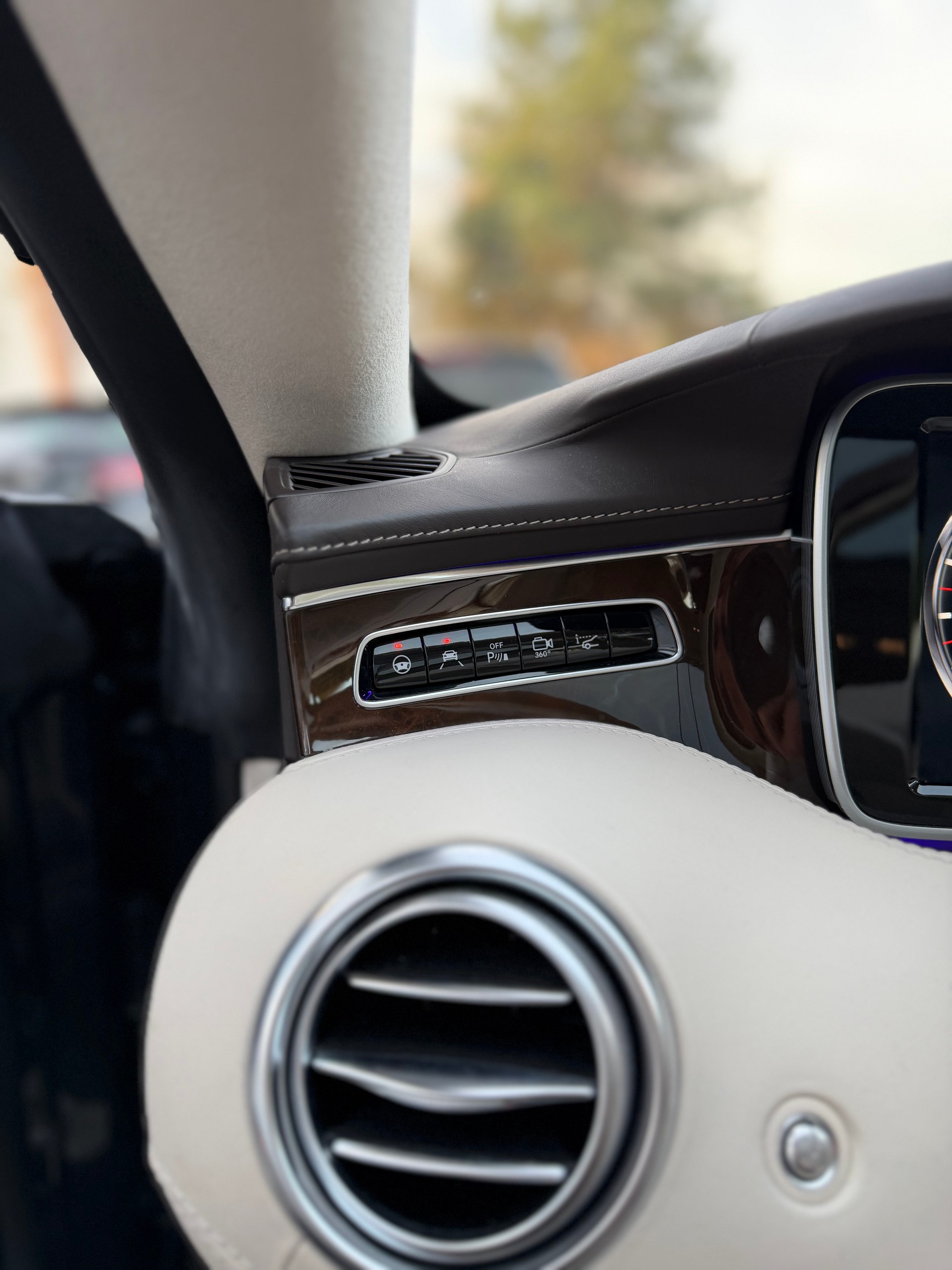 MERCEDES-BENZ S 500 Coupé 4Matic 7G-Tronic-image-15