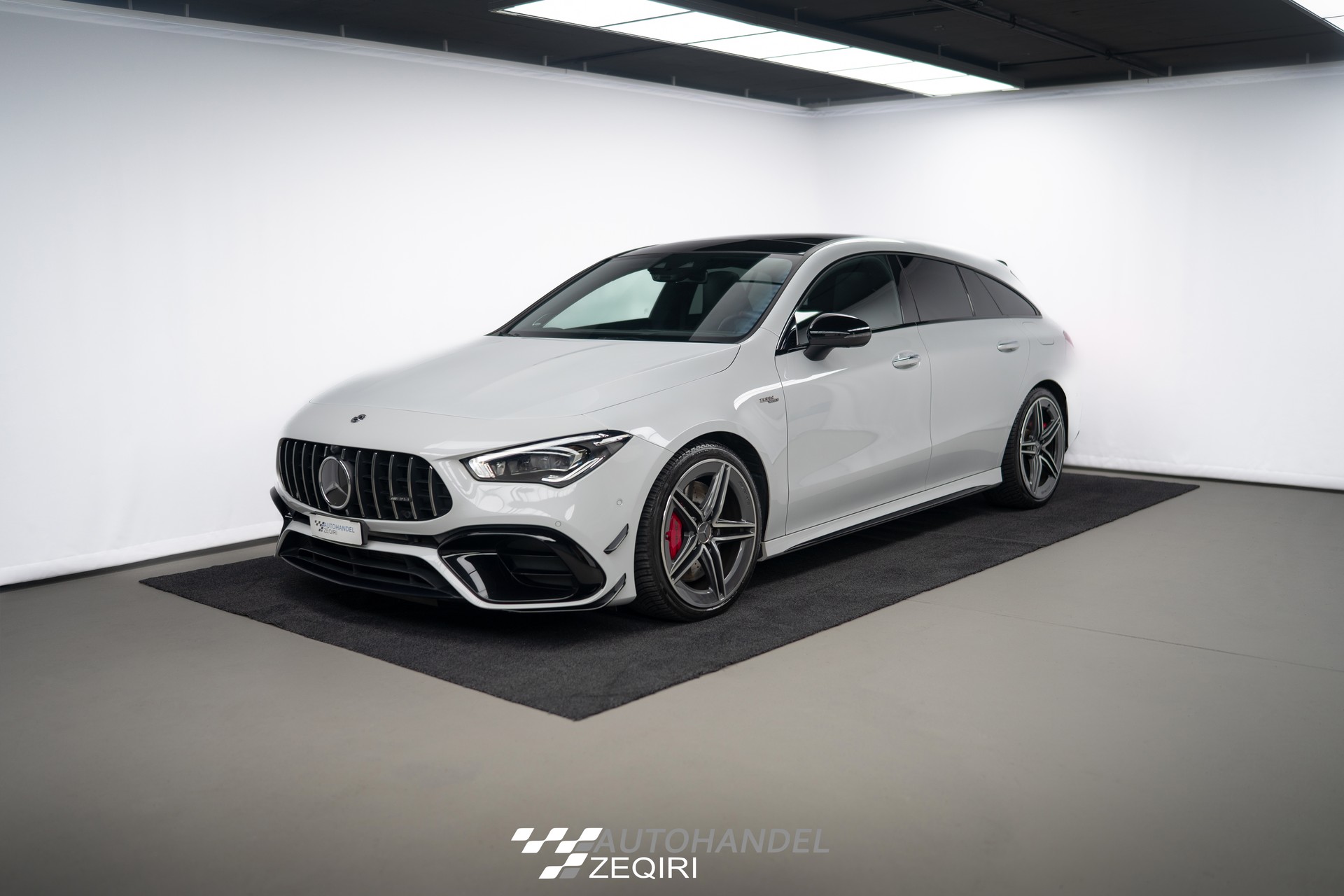 MERCEDES-BENZ CLA Shooting Brake 45 S AMG 4Matic+ 8G-DCT