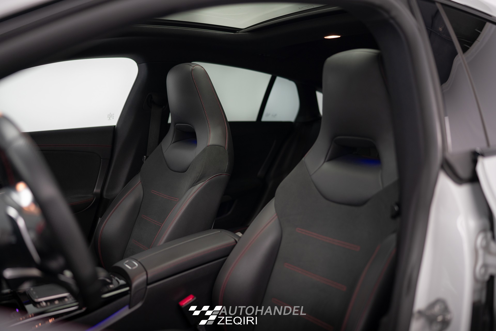 MERCEDES-BENZ CLA Shooting Brake 45 S AMG 4Matic+ 8G-DCT-image-7