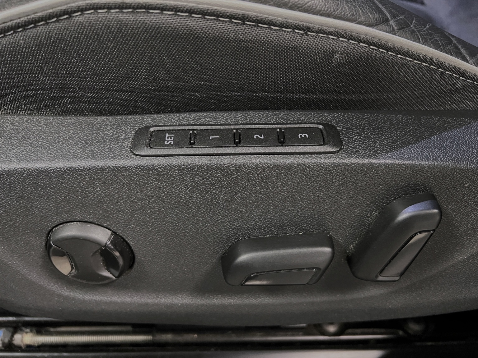 SKODA Enyaq iV 80x SportLine-image-15