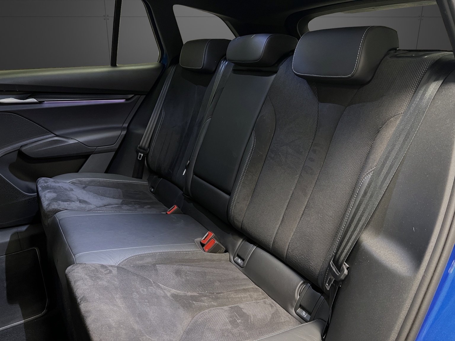 SKODA Enyaq iV 80x SportLine-image-8
