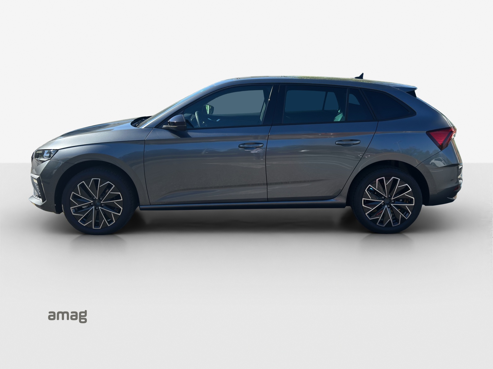 SKODA Scala 1.5 TSI Dynamic DSG-image-1