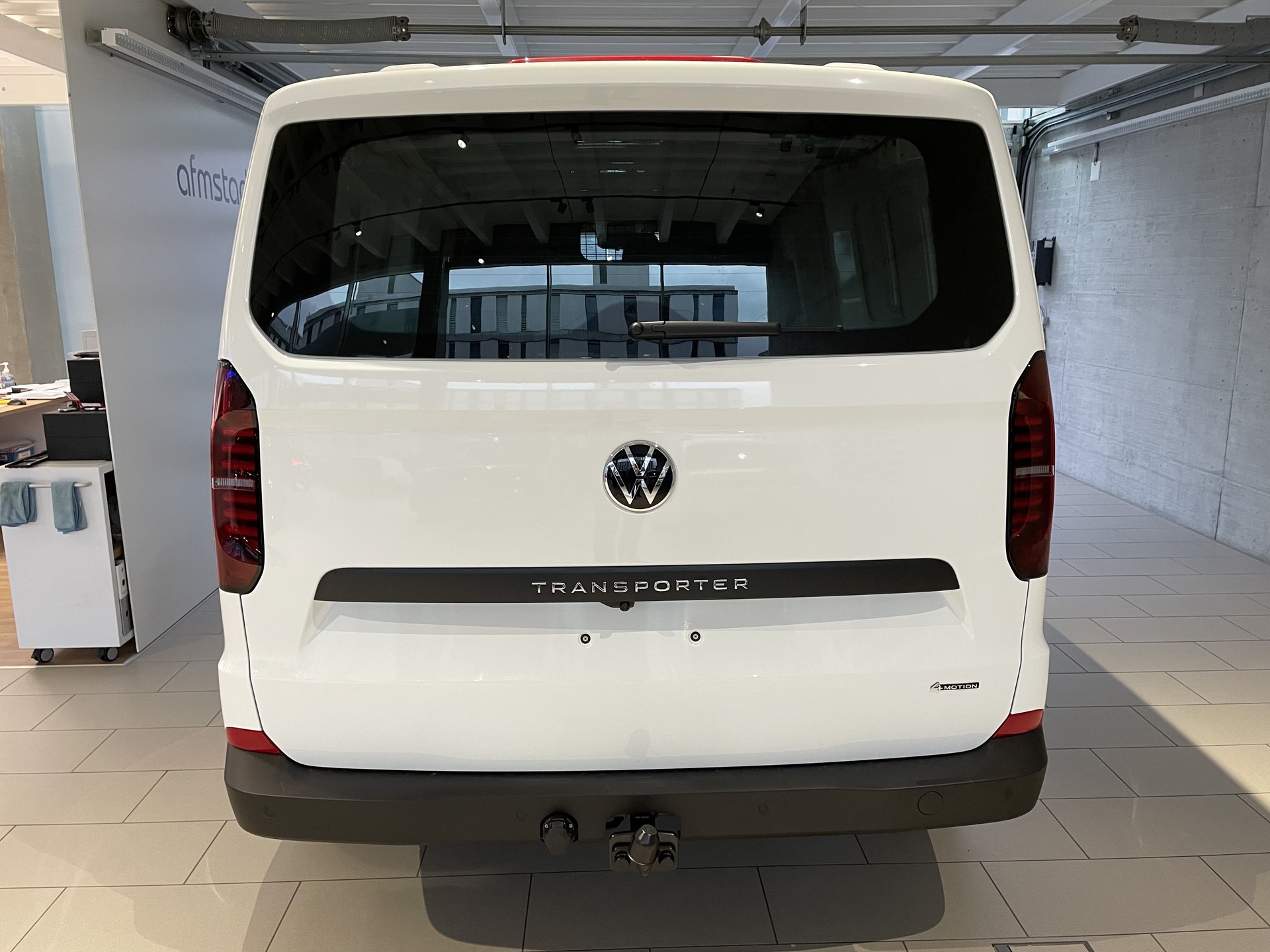 VW Transporter 2.0 TDI 4Motion Automat-showroom-element-2