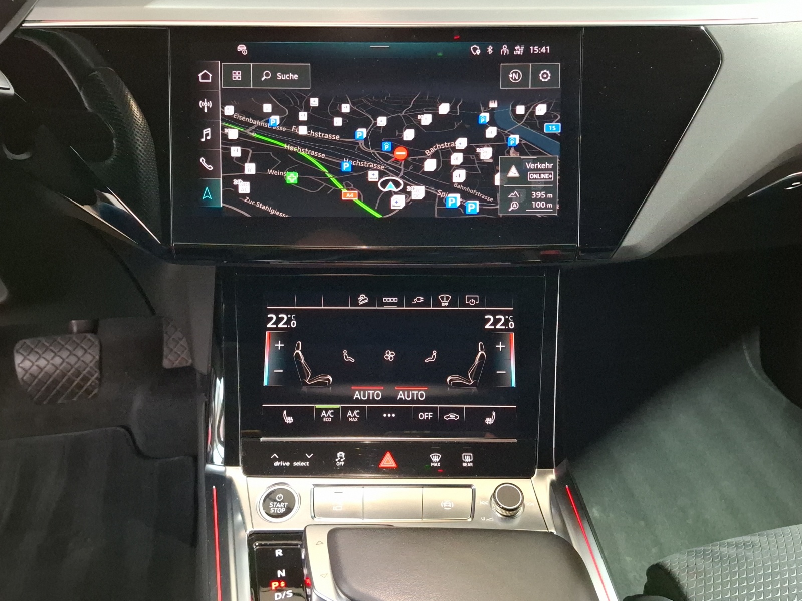 AUDI e-tron 55 S Line Black Edition quattro-image-11