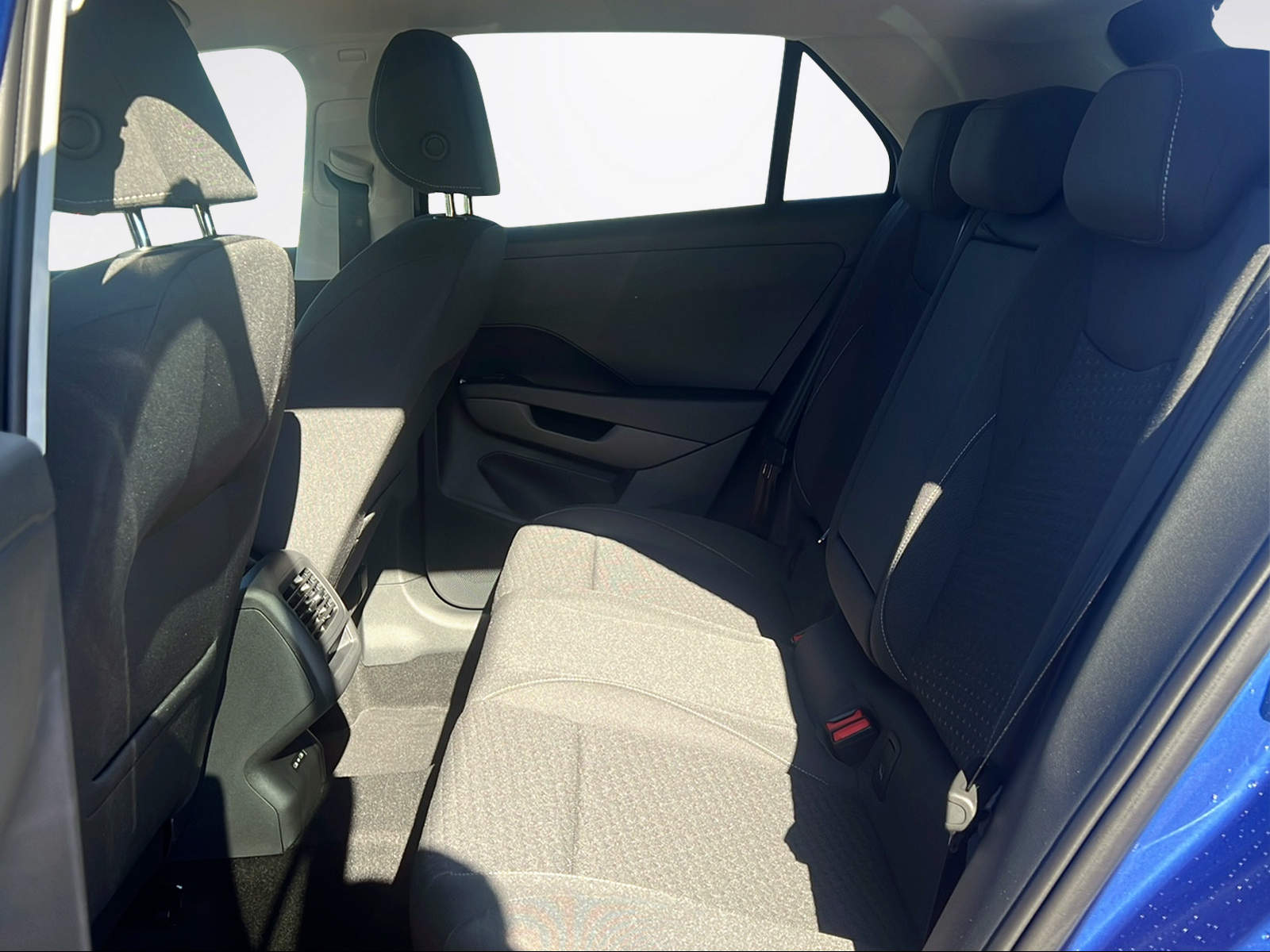 VW T-Roc Life 1.5eTSI 115CH DSG-image-8